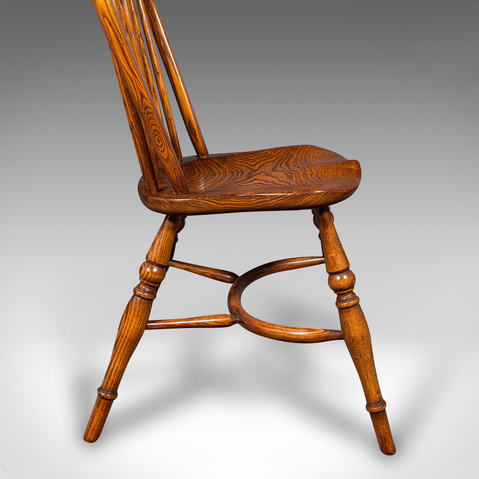 Trio von Vintage Land Küche Stühle, Englisch Esche, Ulme, Victorian Revival Sitz im Angebot 4