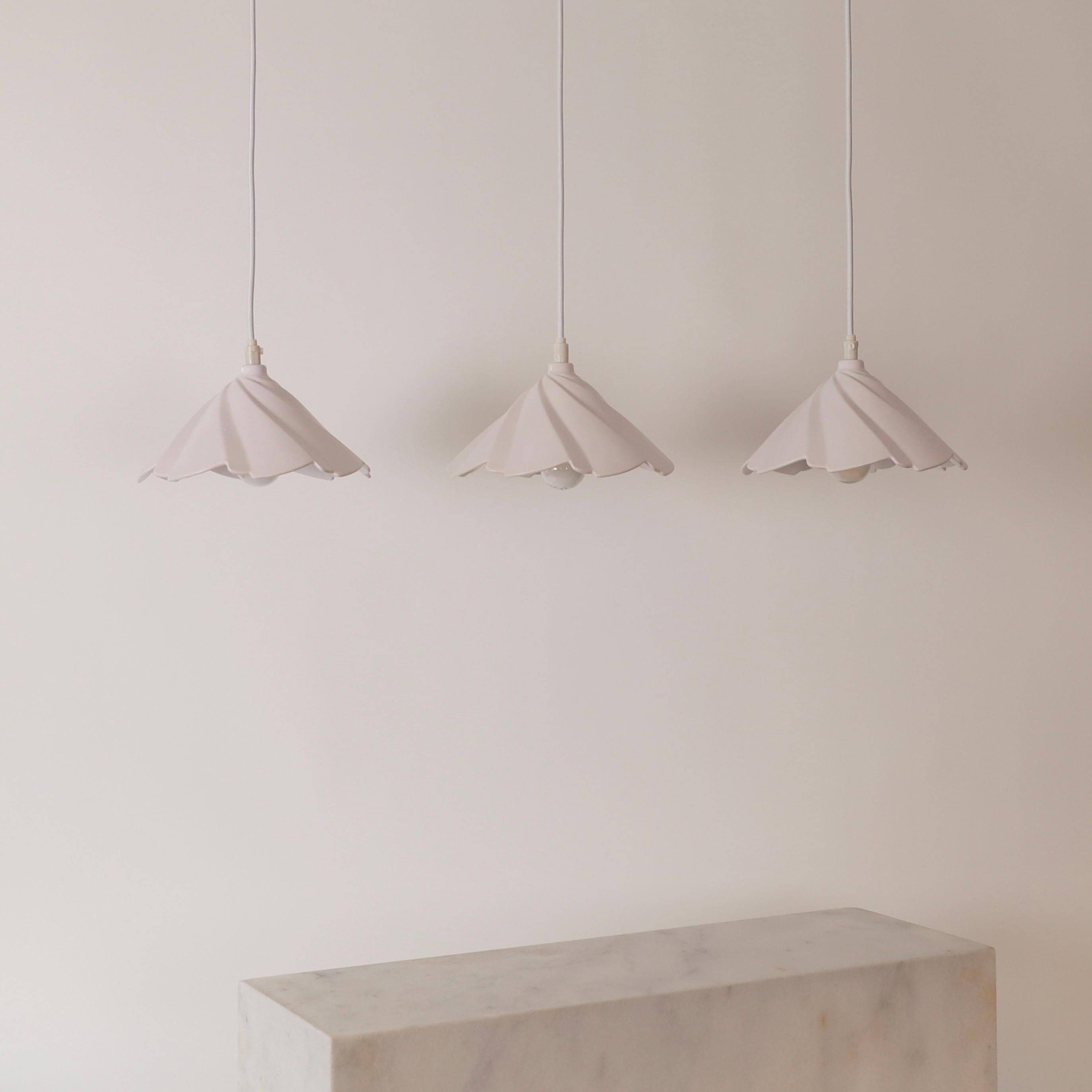 Trio Scalloped Porcelain Pendant Lights by Søholm, Denmark In Good Condition For Sale In Værløse, DK