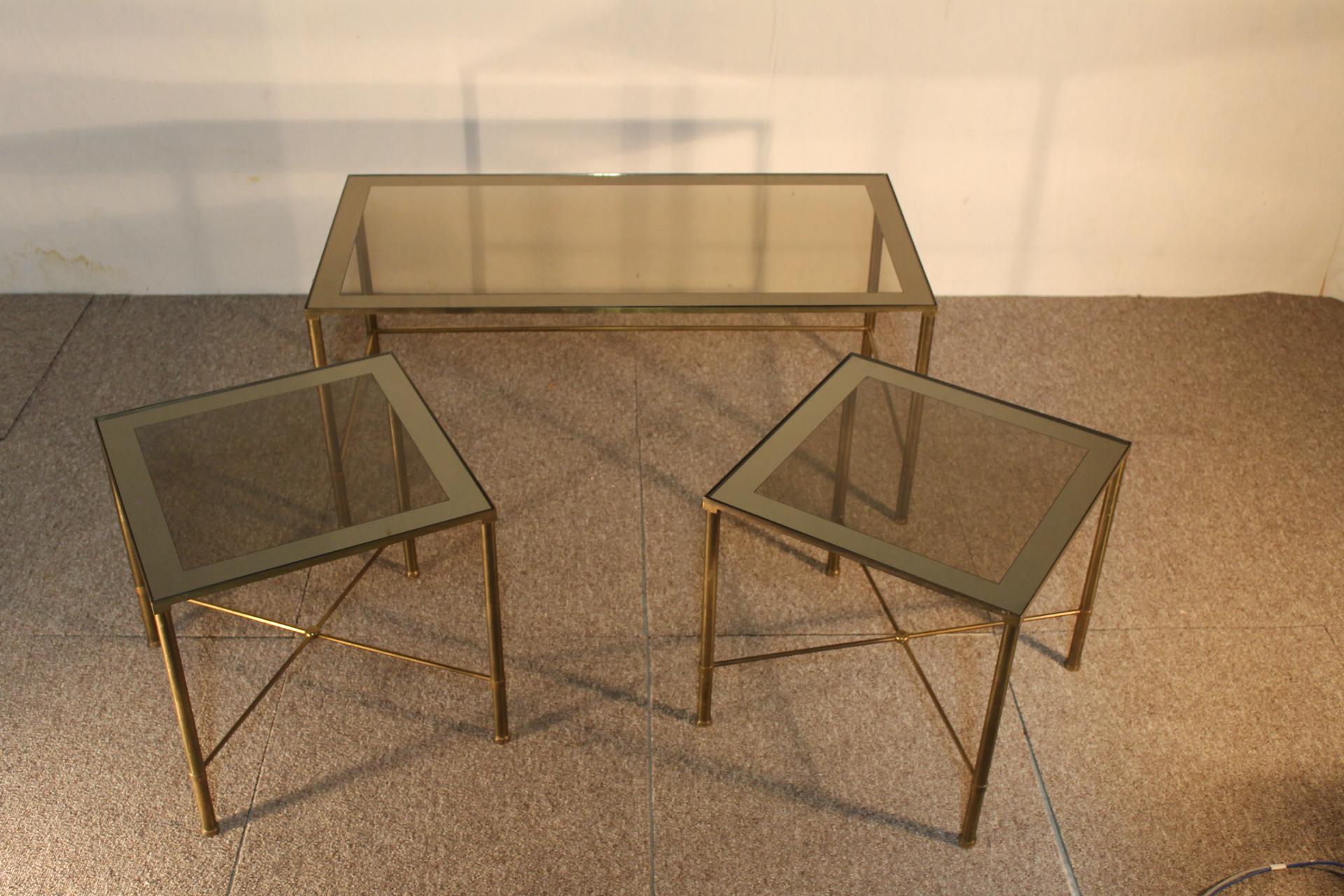 Tables Trio, verre et laiton, 1970, Italie en vente 1