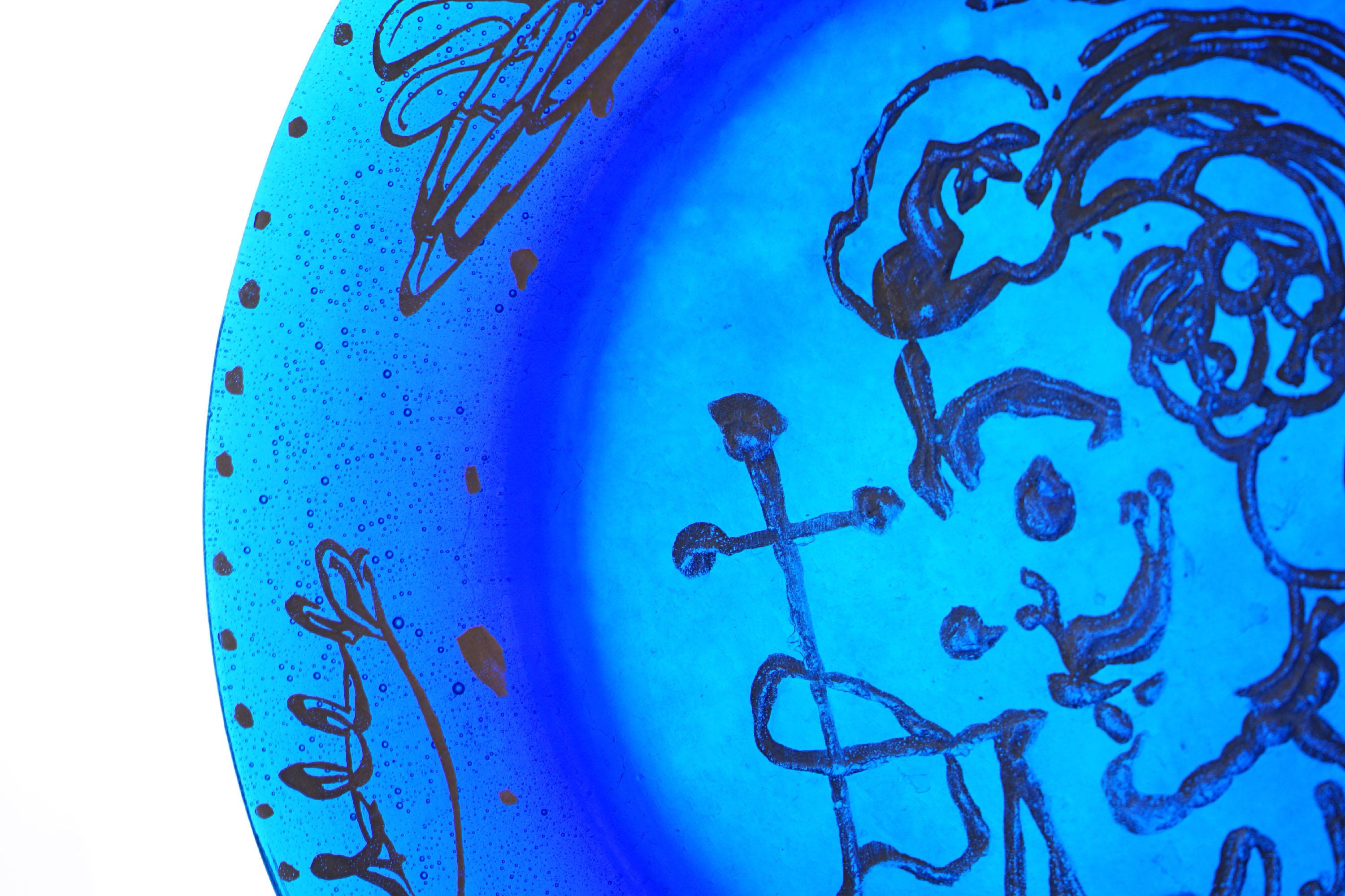 Triomphale Molten Glass Plate by Salvador Dali, Blue and Gold, Made in France For Sale 9