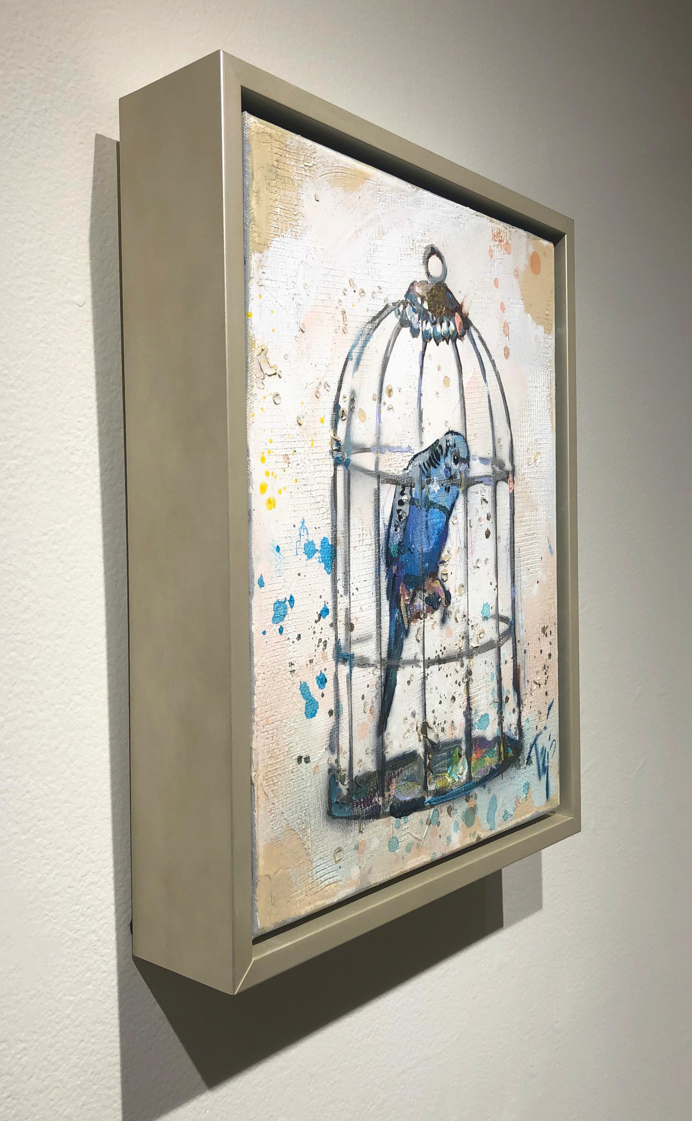 Trip Park, « Blue Birdie », peinture à la cage aérienne colorée sur toile de 14 x 11 cm en vente 2