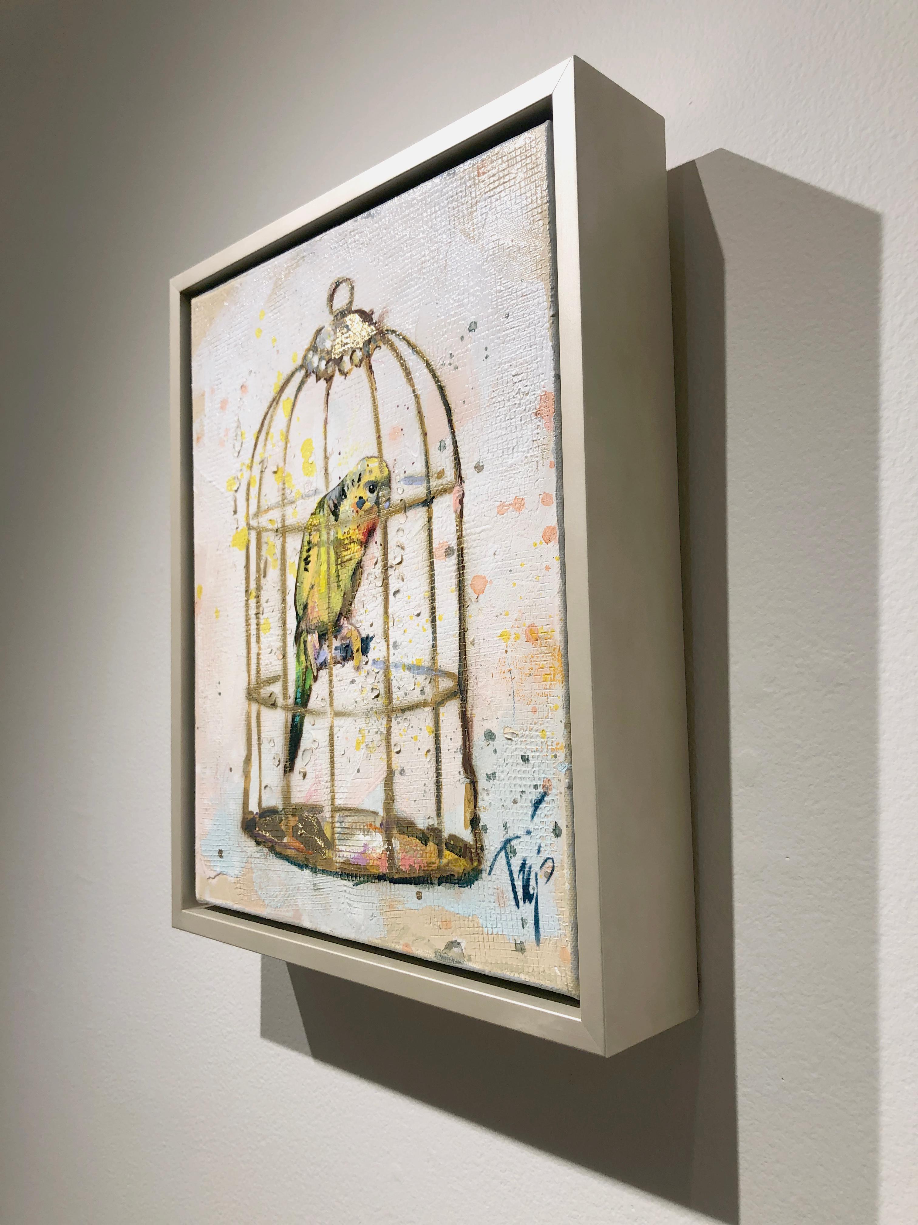 Trip Park, « Golden Birdie », peinture aérienne colorée sur toile, 14 x 11 cm en vente 3