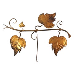 Tripe Leaf Wall Light / Wall Sculpture in Gilt Iron, Hollywood Regency, 1950