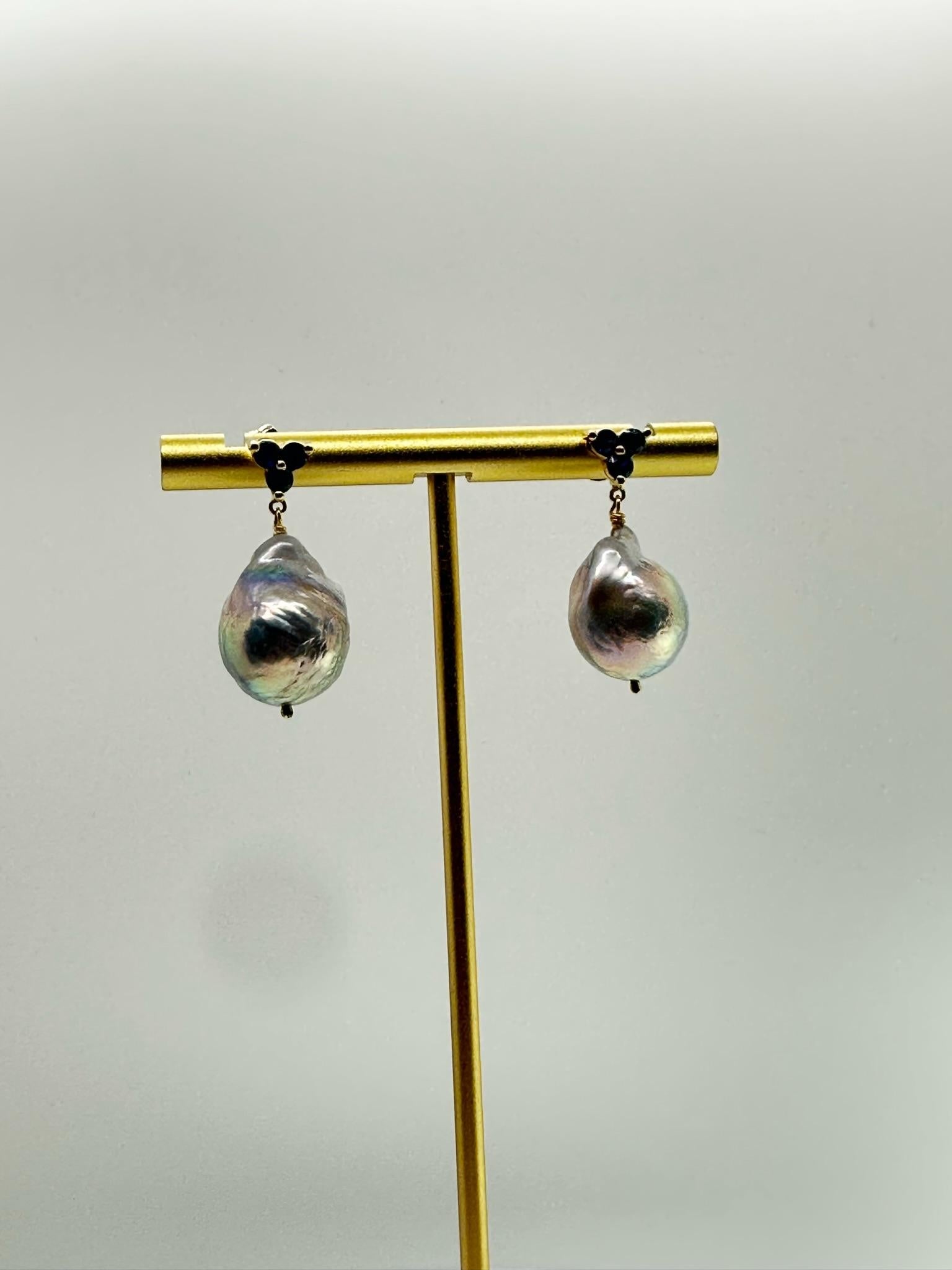 Round Cut Triple  3mm round Ceylon Sapphire cluster earring with Grey Baroque Pearl Drop For Sale