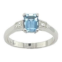 Triple AAA 0.74ct Aquamarine Ring Set In Platinum With 2 Baguettes Diamonds