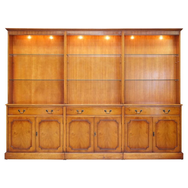 Triple Bank Bradley Furniture Burr Yew Wood Library Display Bookcase with Lights For Sale