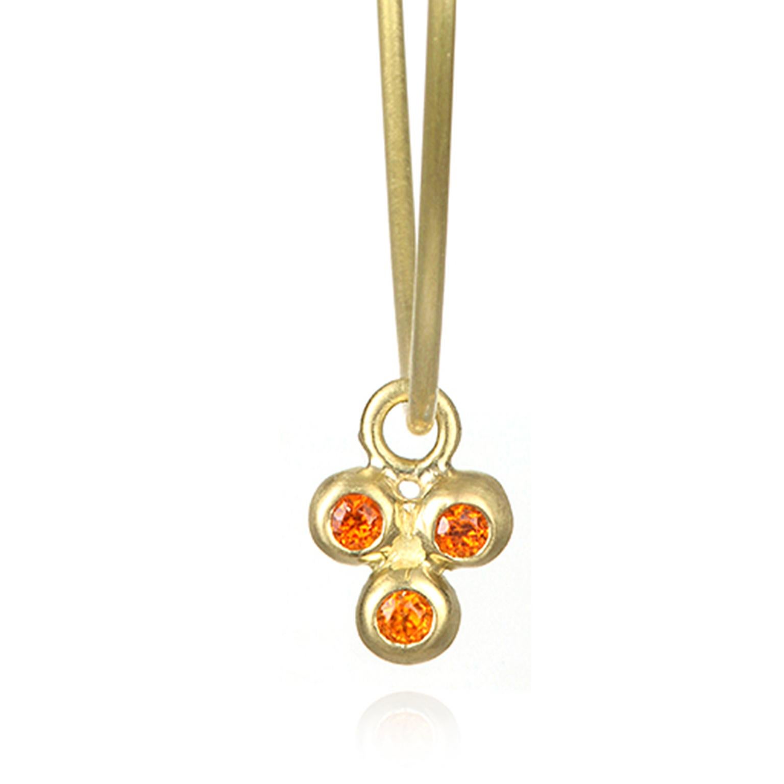 Contemporary Faye Kim 18k Gold Triple Bezel Mandarin Garnet Drops on Gold Wire Hoops