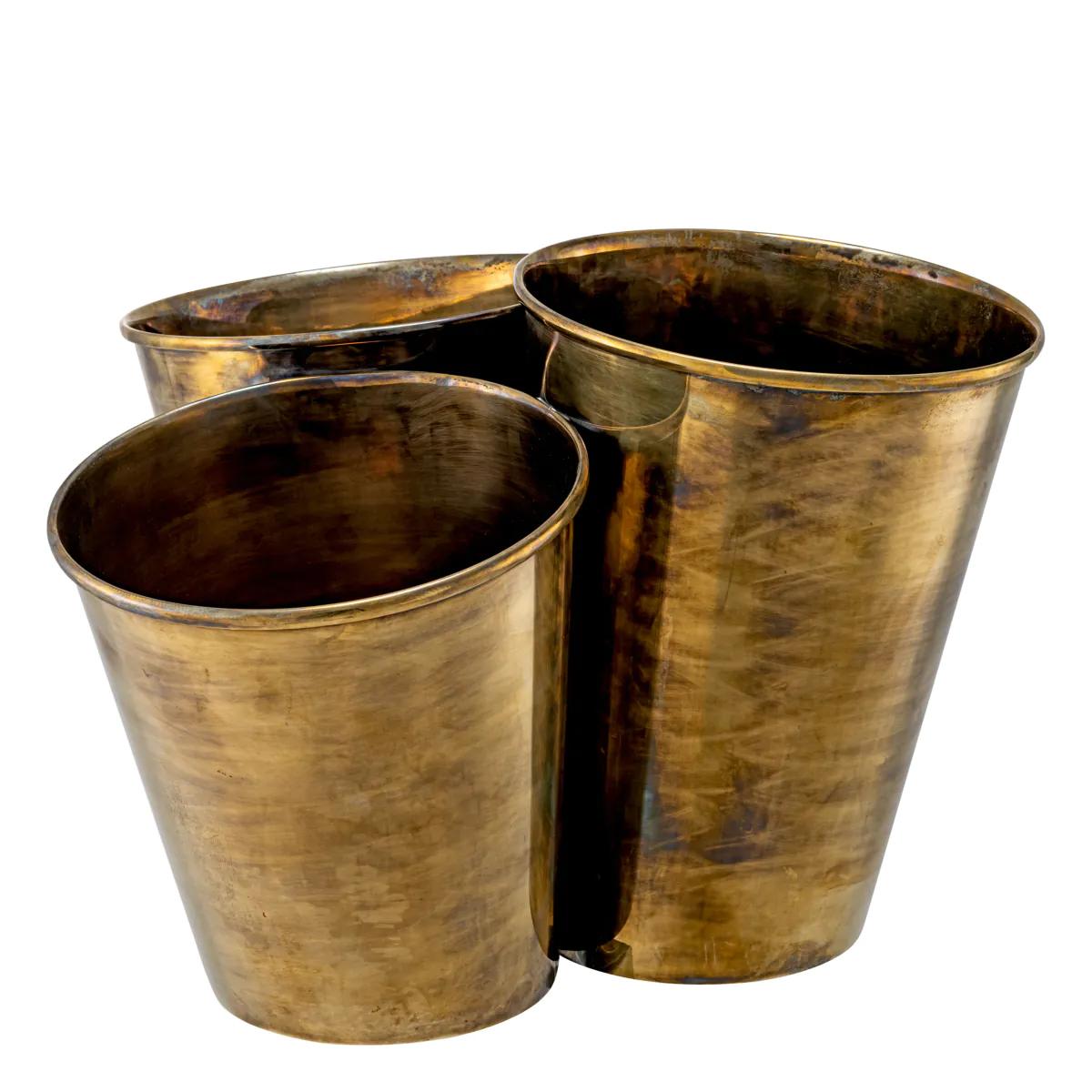 Raffreddatore per champagne triplo in ottone con tutta la struttura 
in acciaio inossidabile con finitura in ottone vintage.