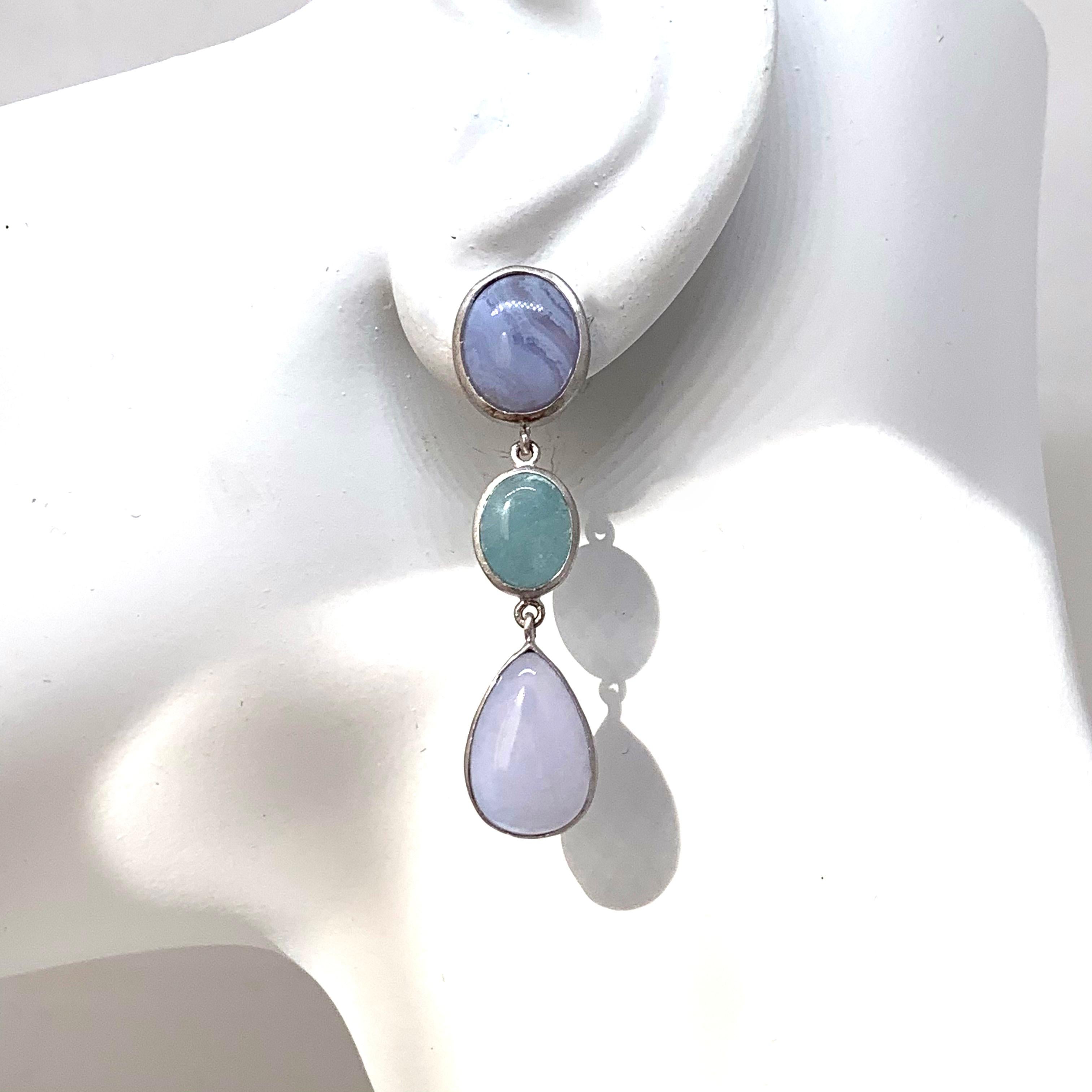 Triple Cabochon Chalcedony and Aquamarine Dangle Sterling Silver Earrings In New Condition For Sale In Los Angeles, CA