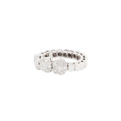 Anillo de fiesta con banda flexible «Triple Daisy Diamond Cluster», de oro blanco de 18 quilates