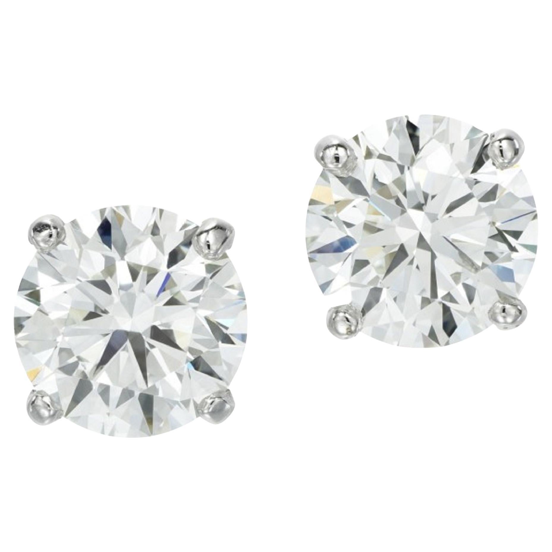 Triple excellent clous en diamants taille brillant rond de 7,20 carats certifiés par le GIA