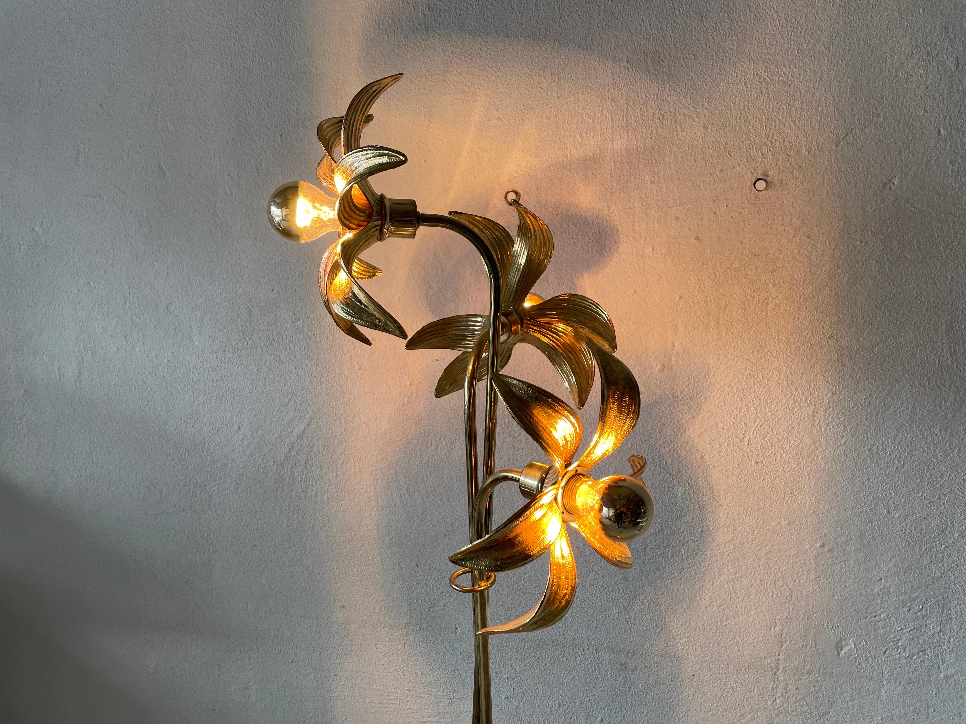 Triple Flower Shade Brass Floor Lamp by Willy Daro for Massive, 1970s, Germany For Sale 7