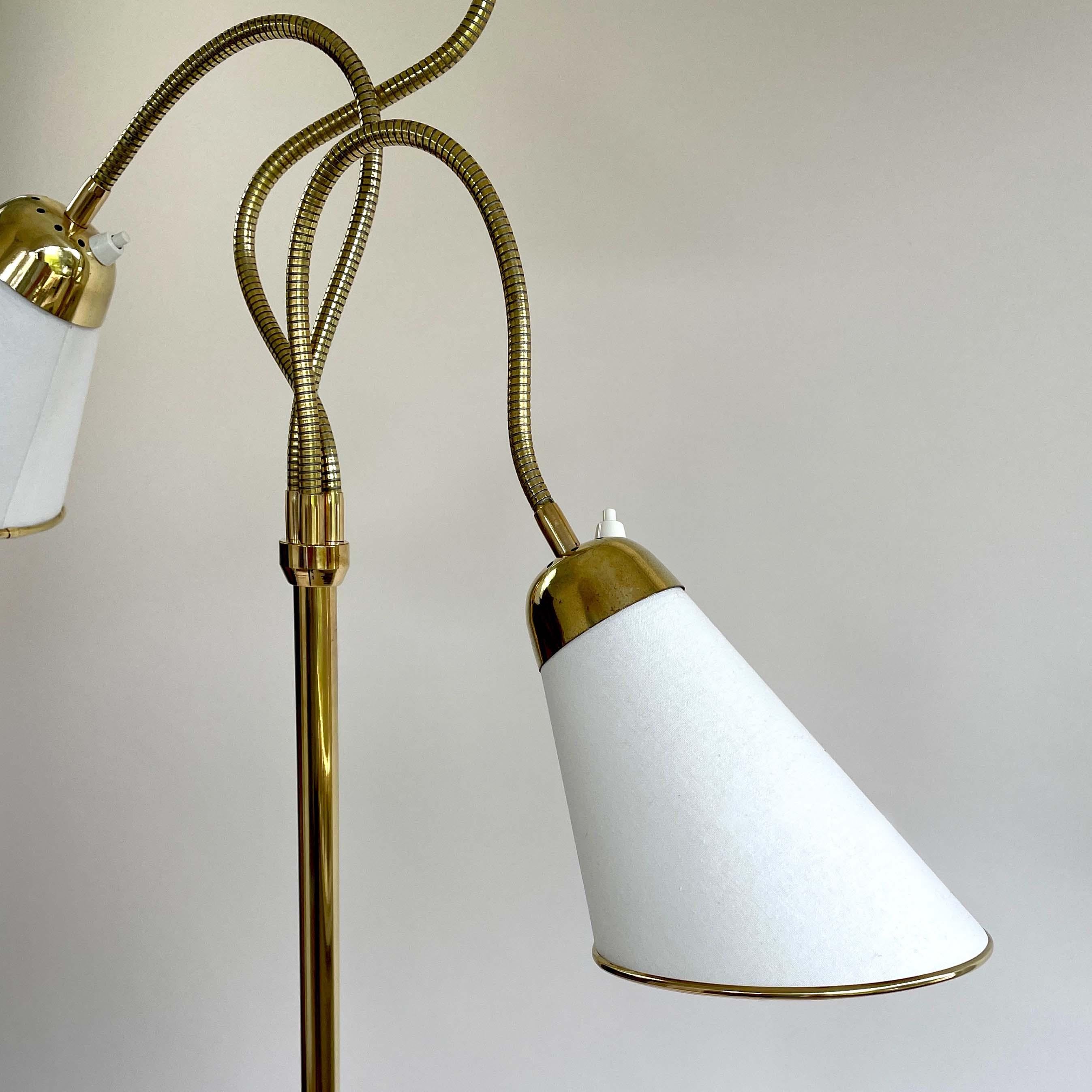Triple Gooseneck Brass & Off White Fabric Floor Lamp, Sweden 1950s For Sale 10