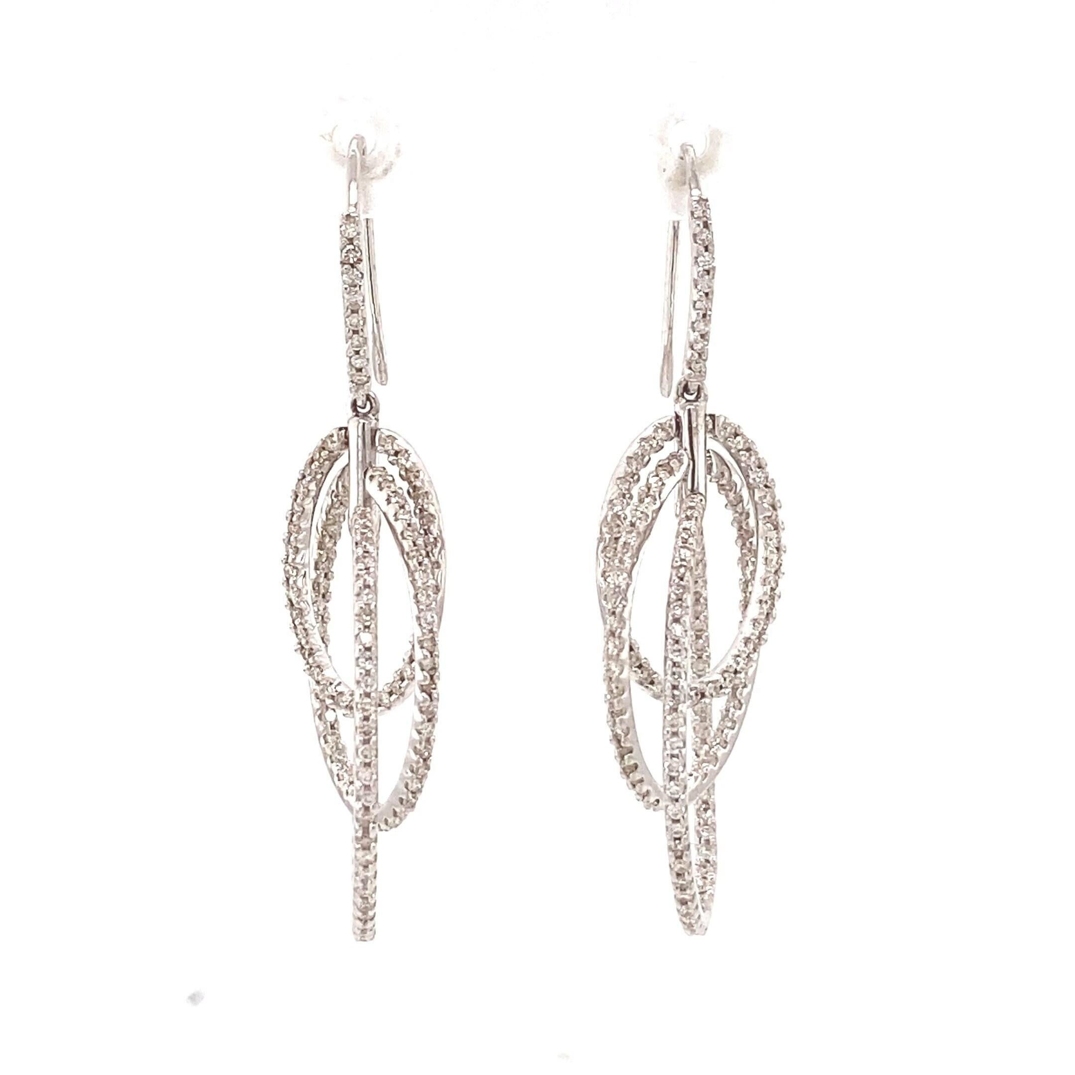 De las mujeres Pendientes colgantes de triple aro de diamantes en oro macizo de 14k (certificado) en venta
