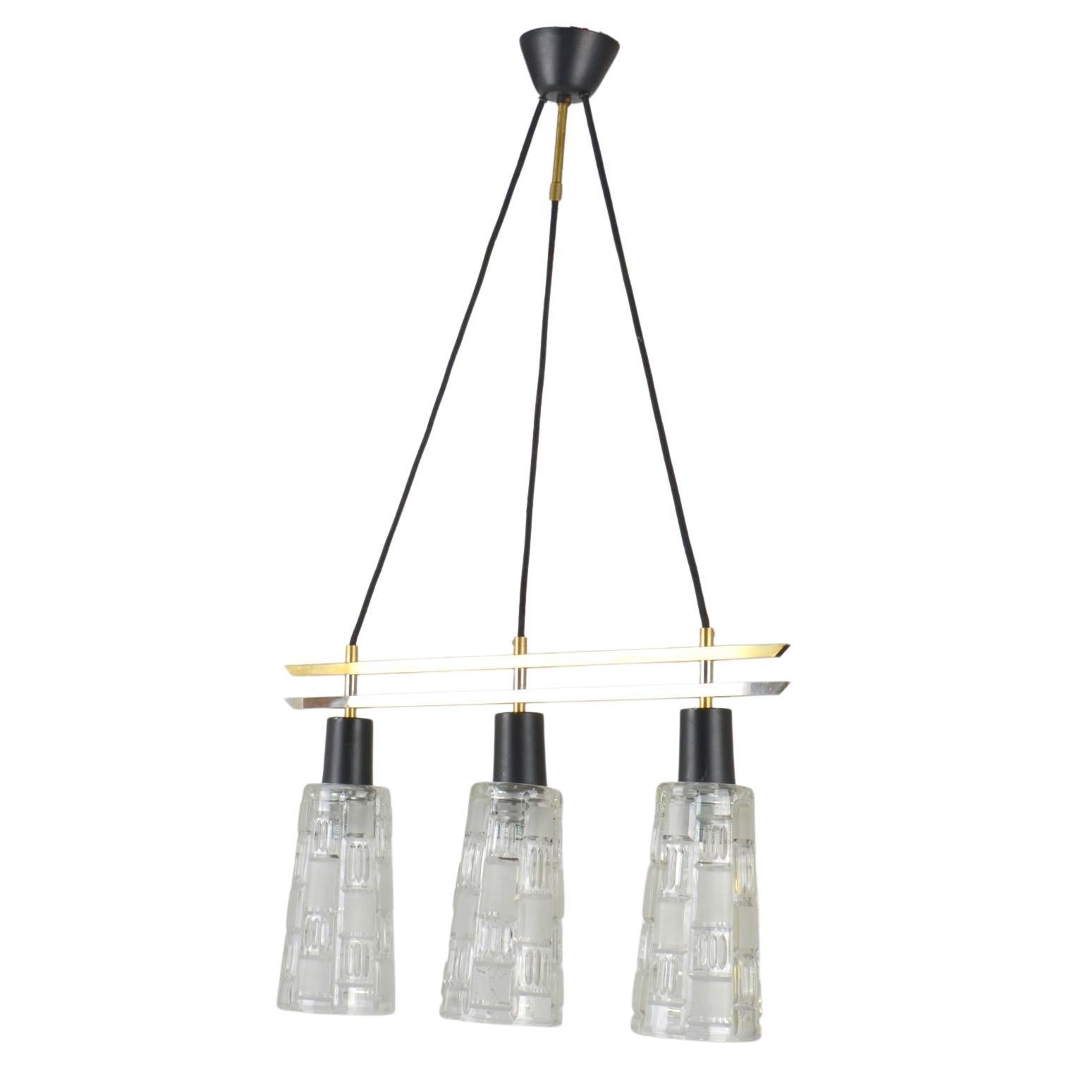 Triple Light Chandelier in Brass Chrome and Clear Glass 1960s For Sale 3