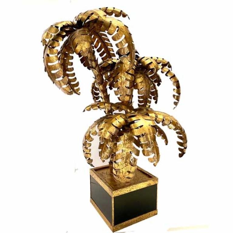 Handmade Brass Triple Palm Lamp
By Maison Jansen
