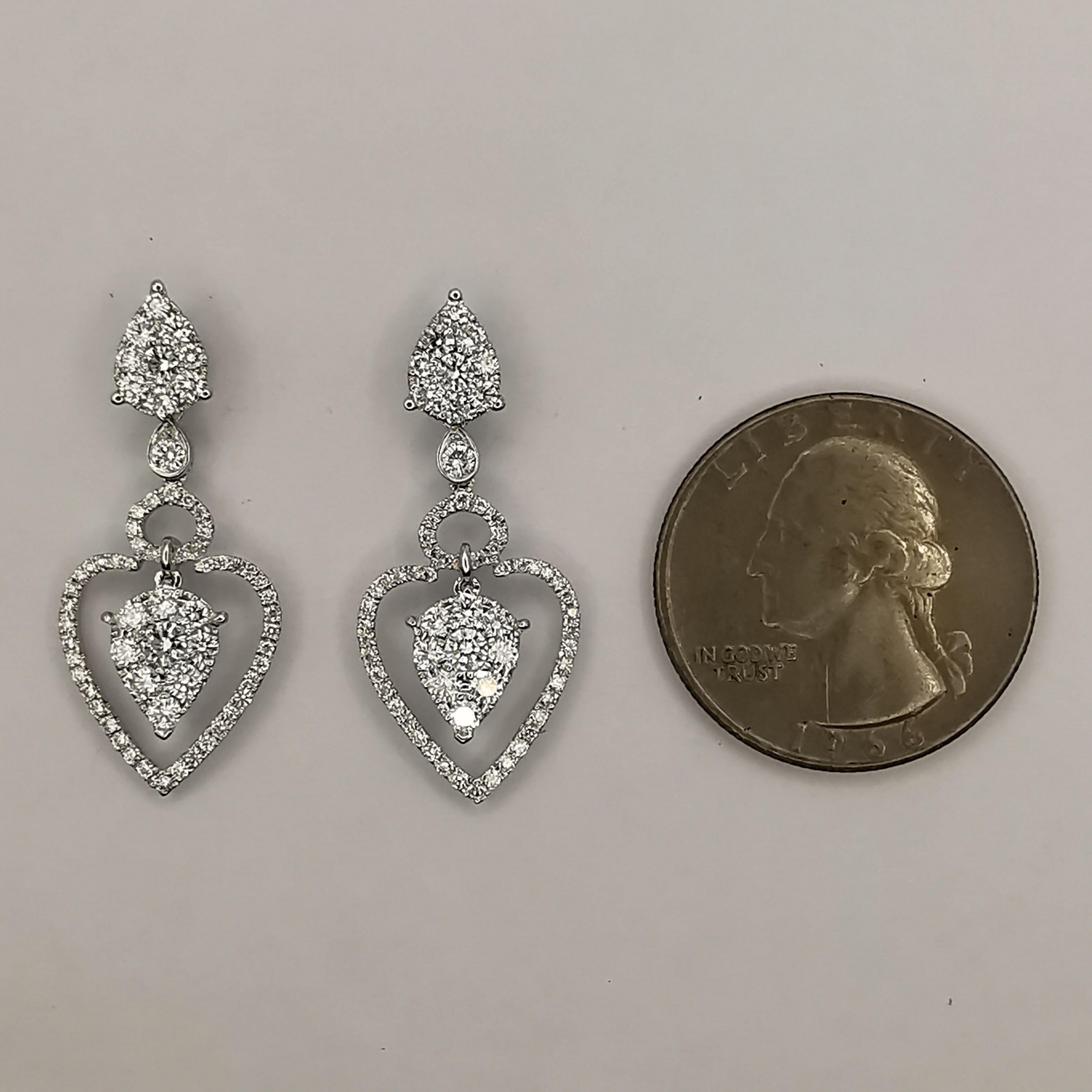 Triple Teardrop 1.69 Carat Diamond Dangling Earrings in 18K White Gold For Sale 4