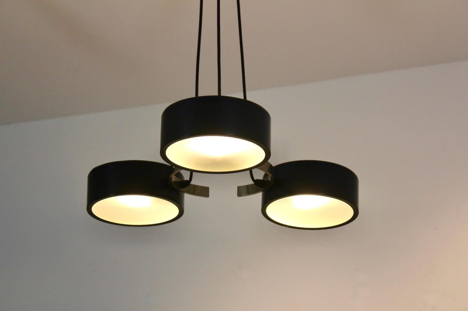 Tripla lampada a sospensione di Reggiani, Italia, anni '60 in vendita 3