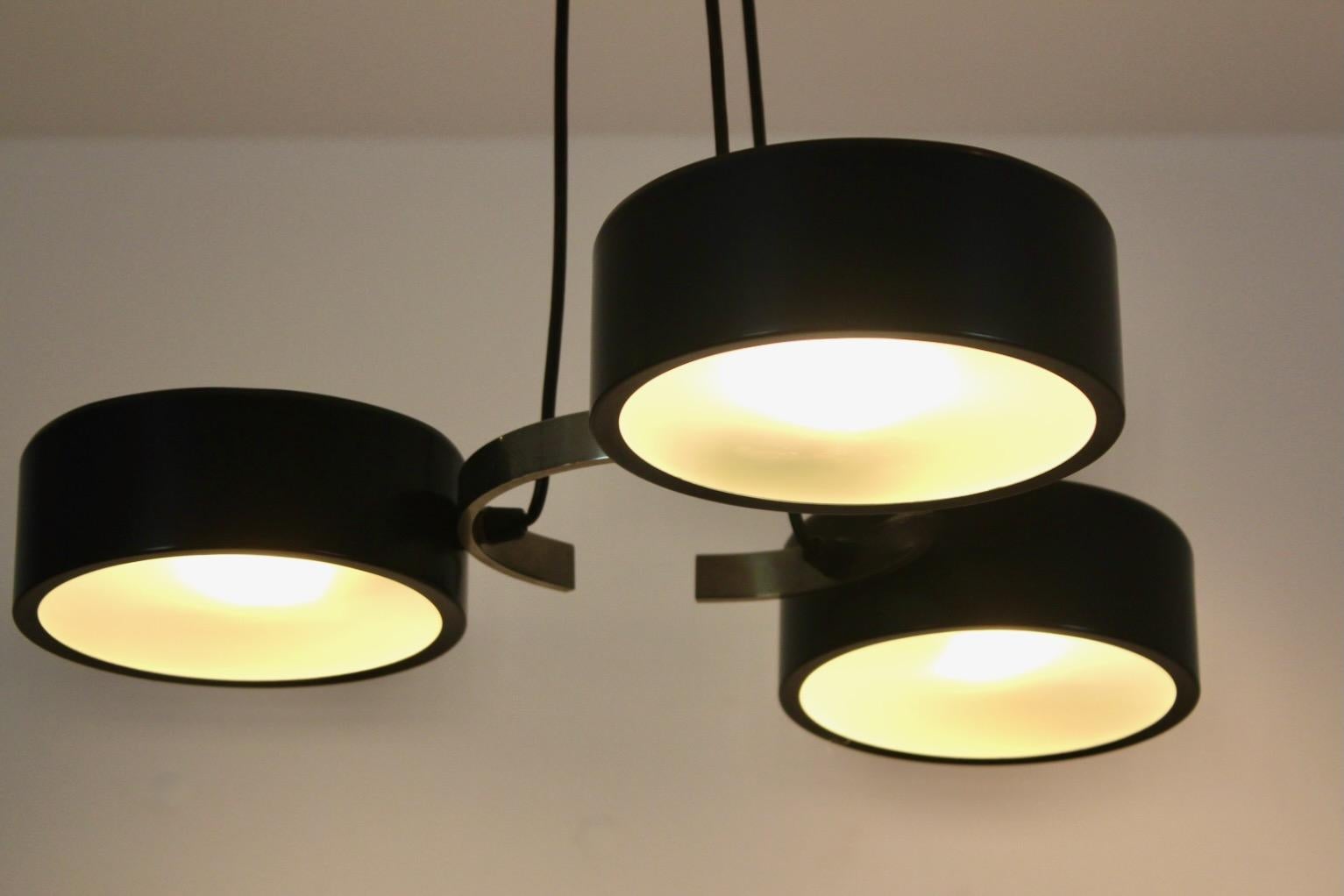 Tripla lampada a sospensione di Reggiani, Italia, anni '60 in vendita 1