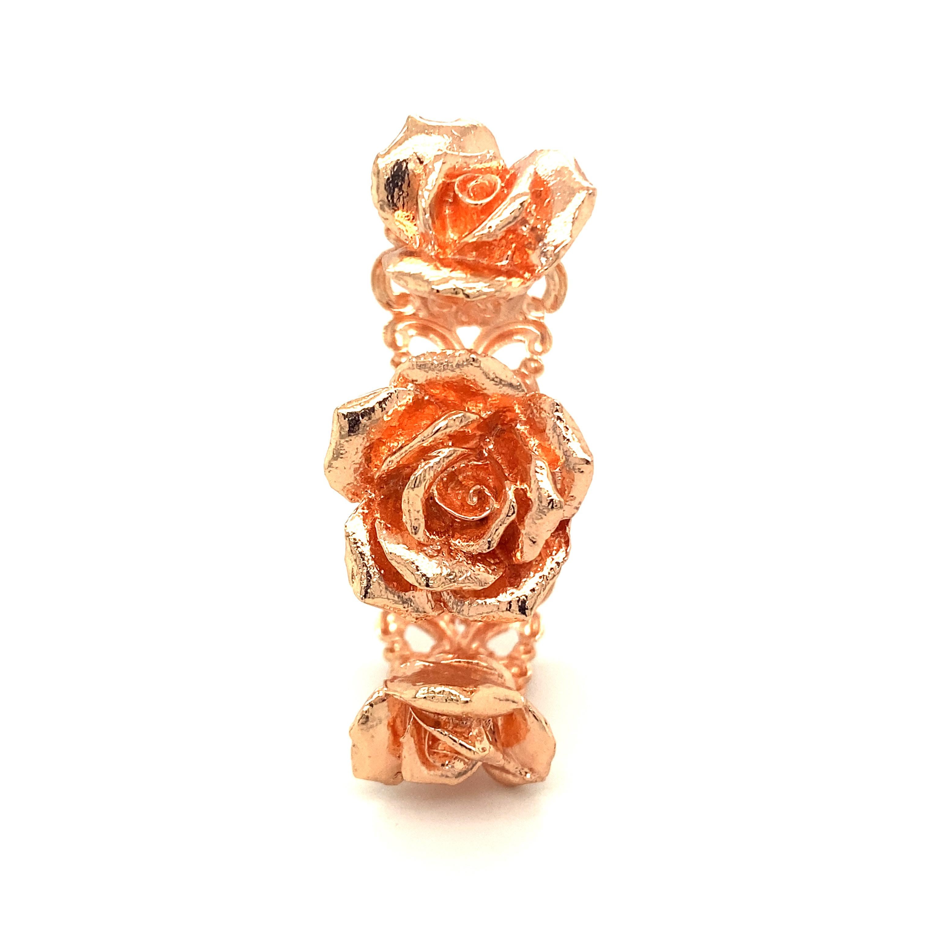 TRIPLE Rosey rosette RING (Gold plated) In New Condition For Sale In Miami Beach, FL