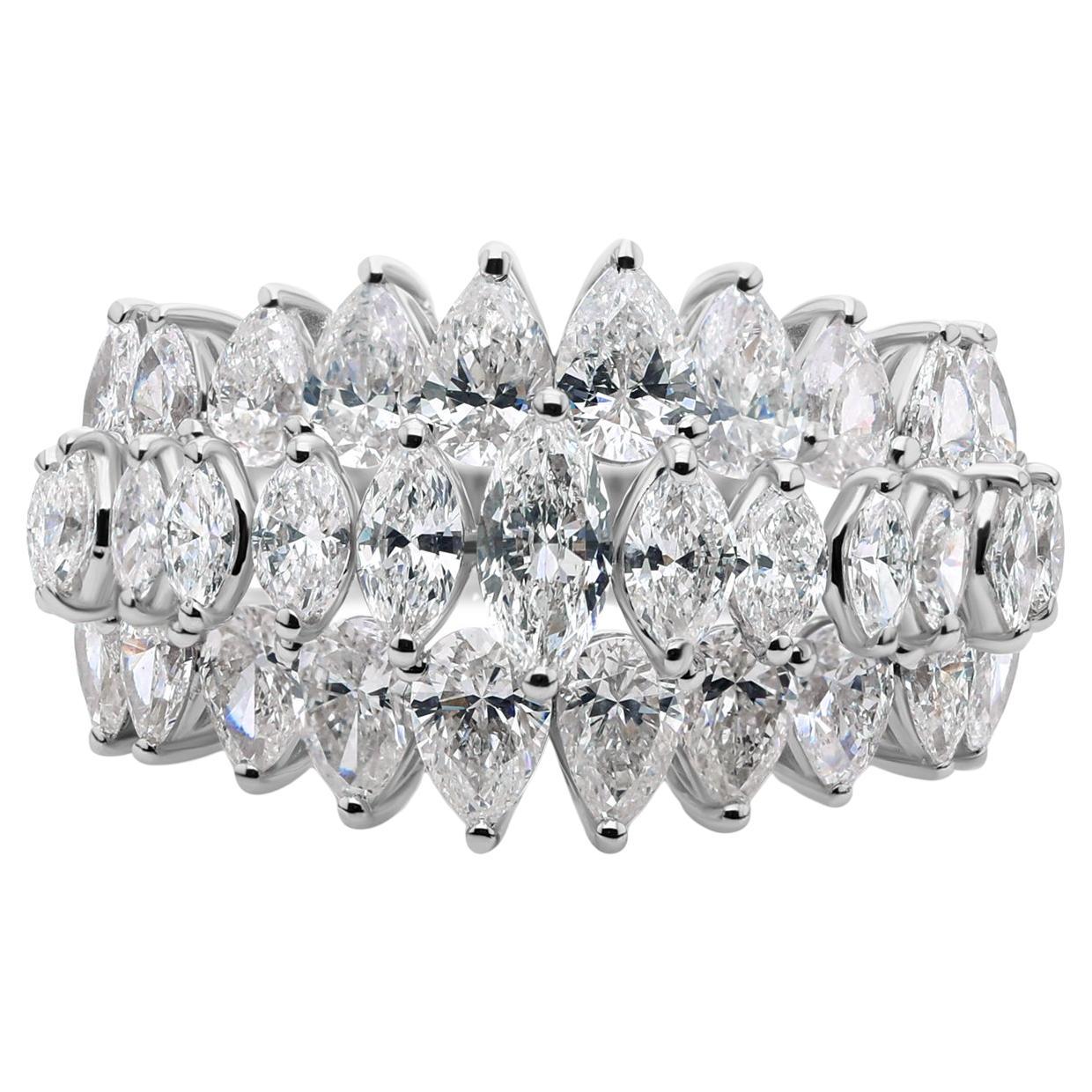 Anello a fascia larga con diamante Marquise e Pera a tre file in oro bianco 14K in vendita