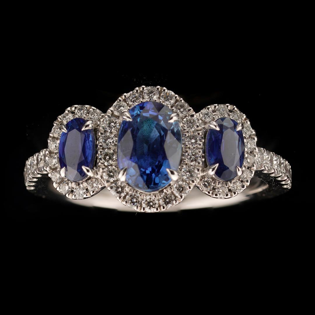 Triple Sapphire and Diamonds Ring For Sale 1