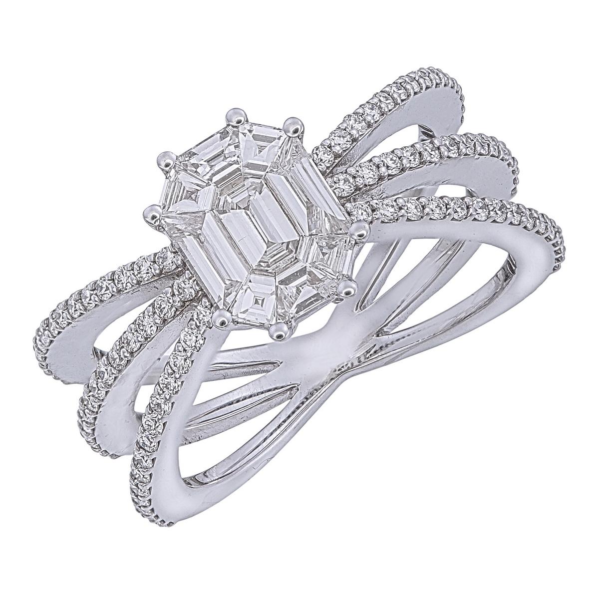 Artisan Triple shank with 3 carat face up Invisible set Emerald illusion Piecut diamond For Sale