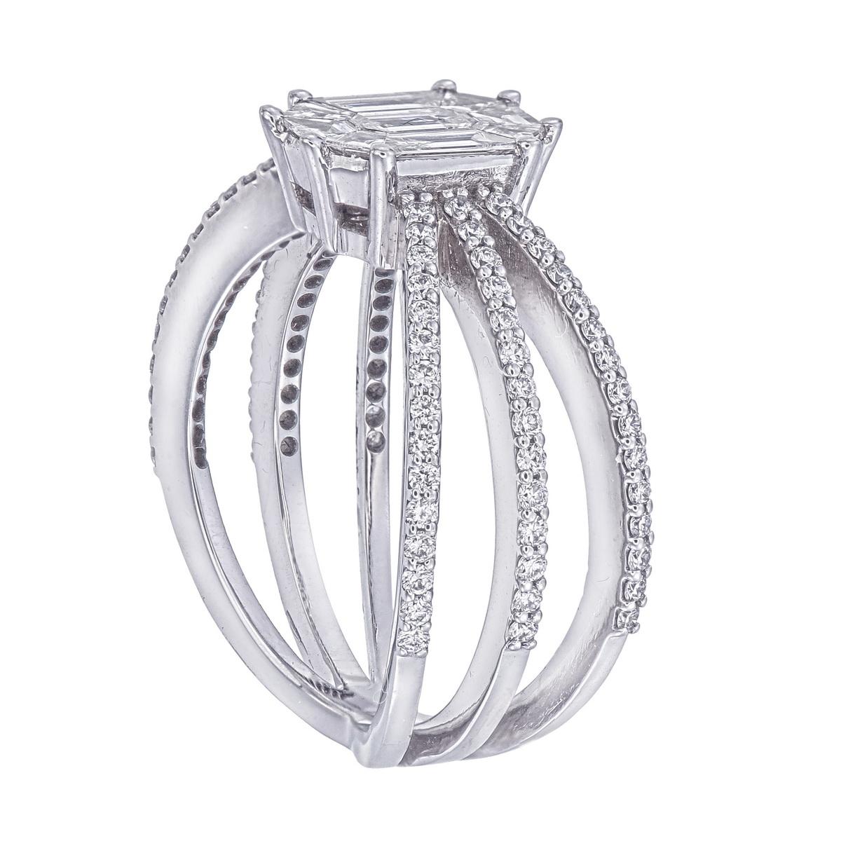 Mixed Cut Triple shank with 3 carat face up Invisible set Emerald illusion Piecut diamond For Sale