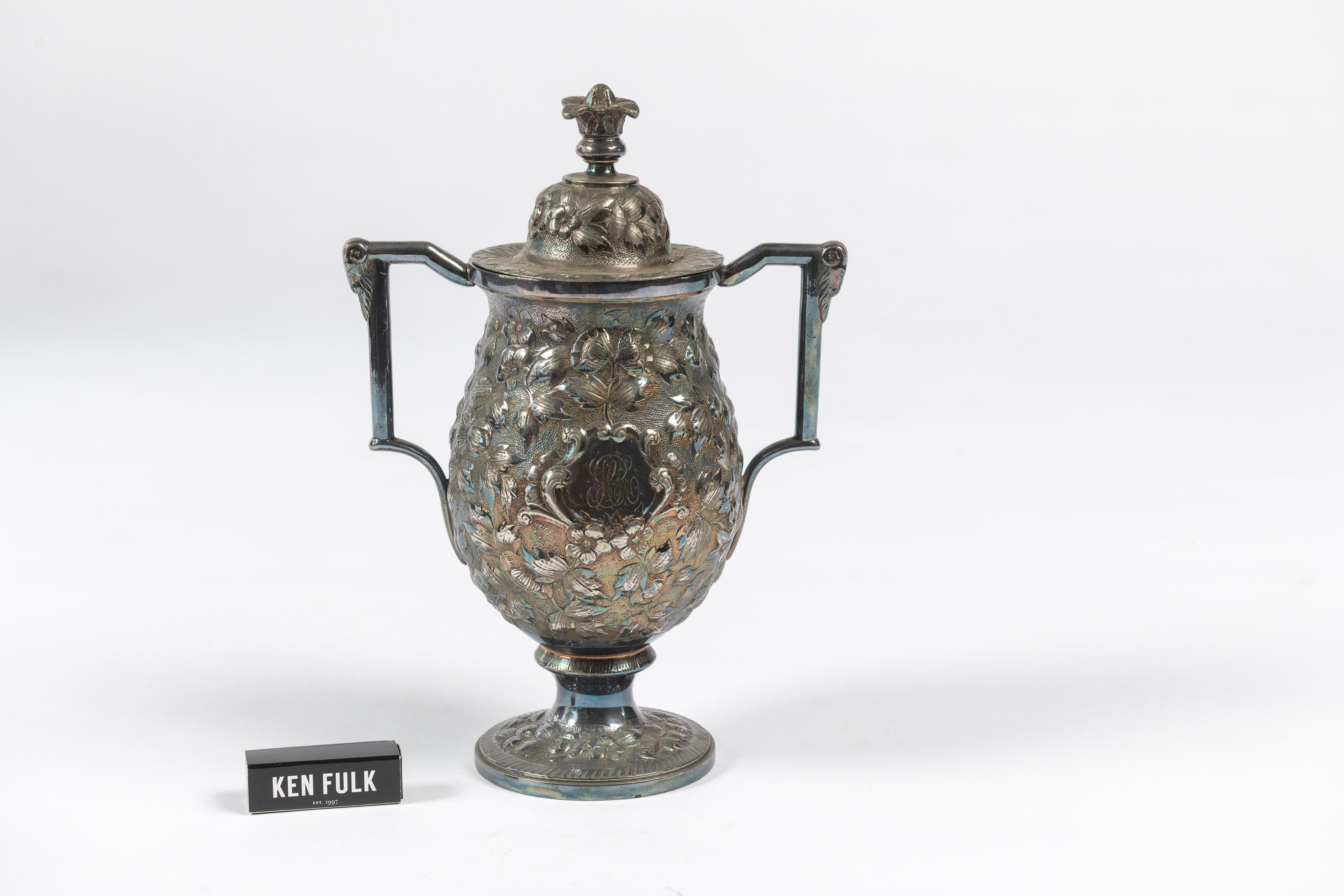 Dreifach versilberte Tee-Urne von Chas. W. Hamill & Co, Baltimore, MD, 1876-1884 (Versilberung) im Angebot