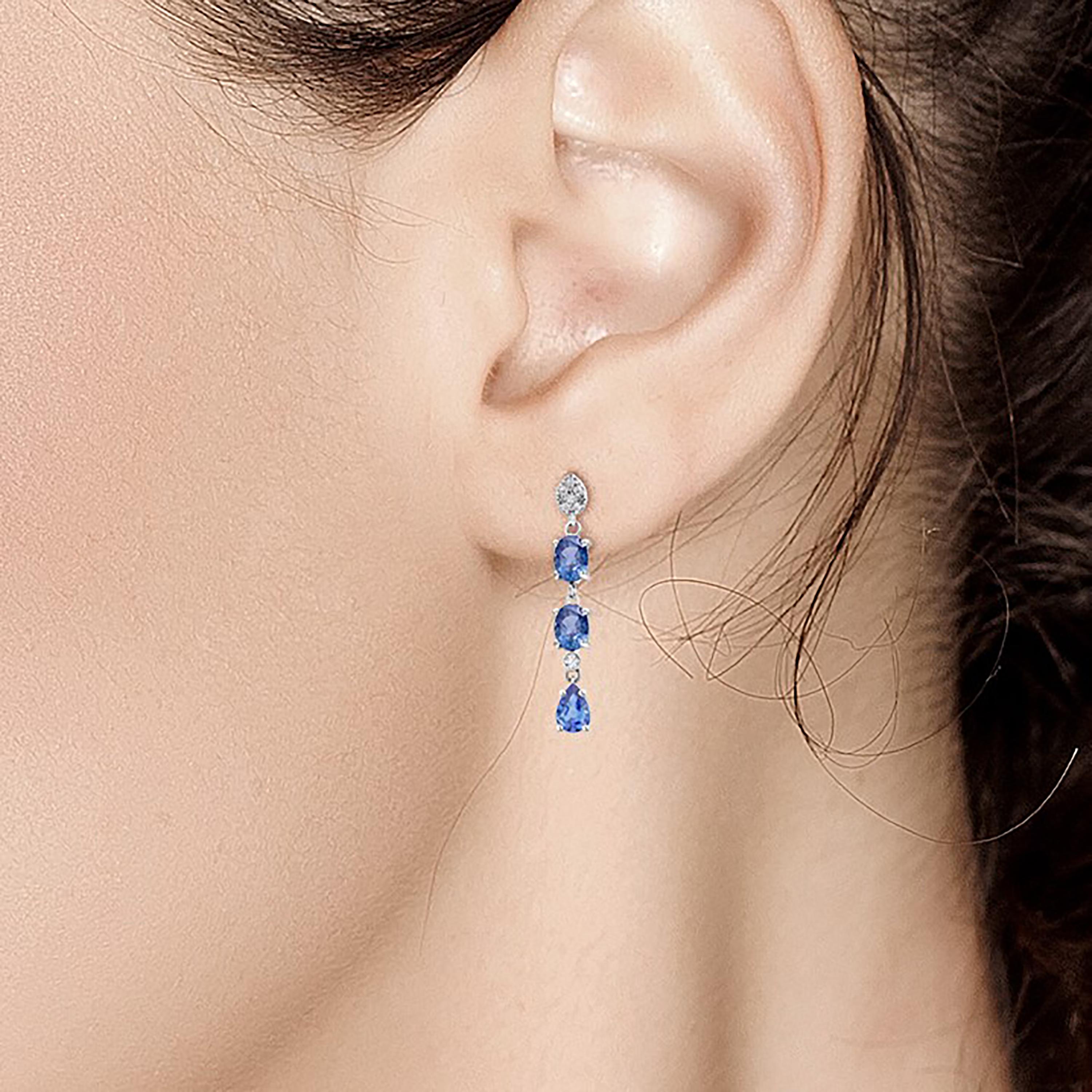 Contemporary Triple Tier Ceylon Cornflower Blue Sapphires and Diamonds Drop Earrings