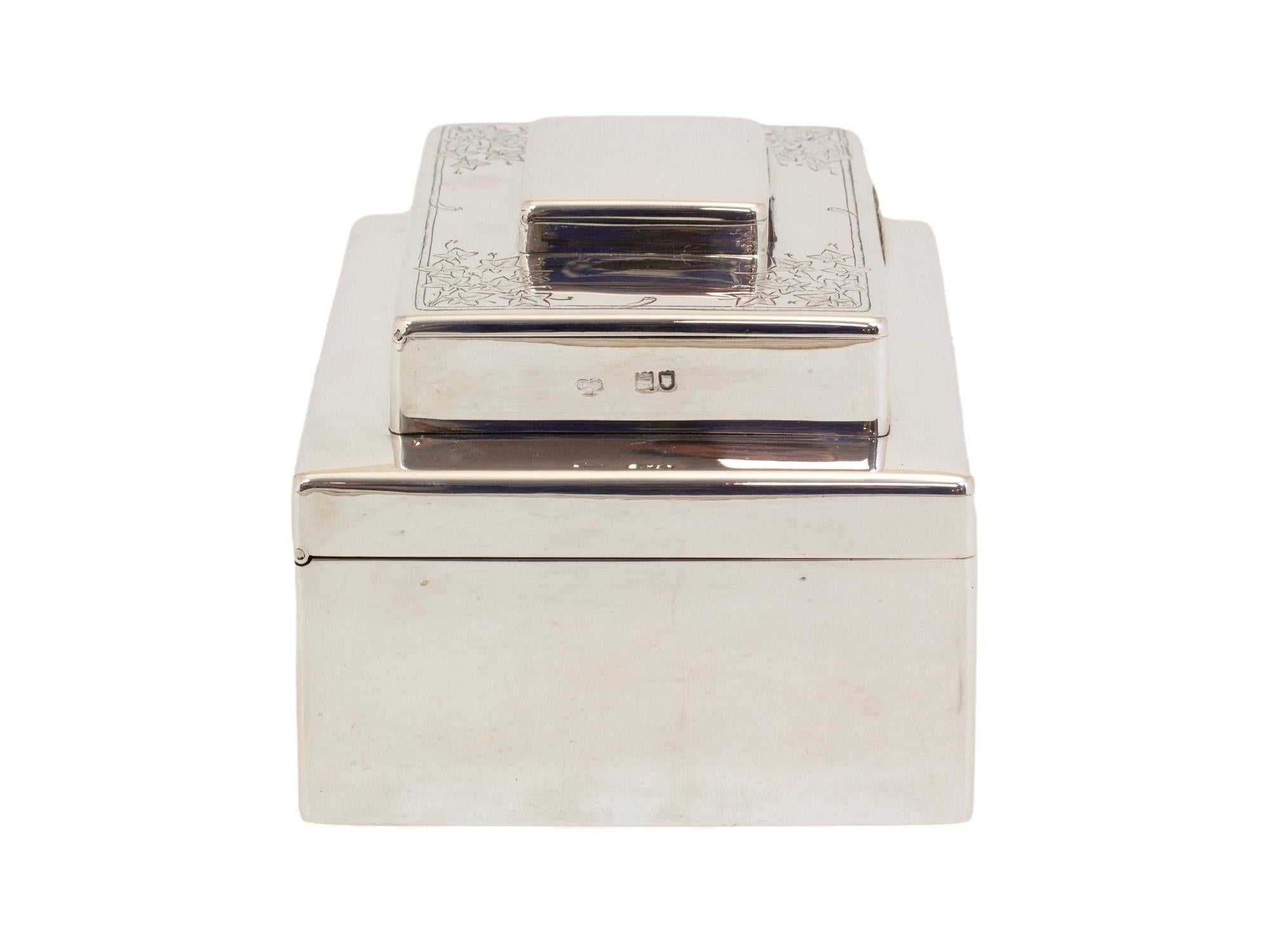 Early 20th Century Triple Tiered Silver Smokers Compendium by Goldsmiths and Silversmiths Company For Sale