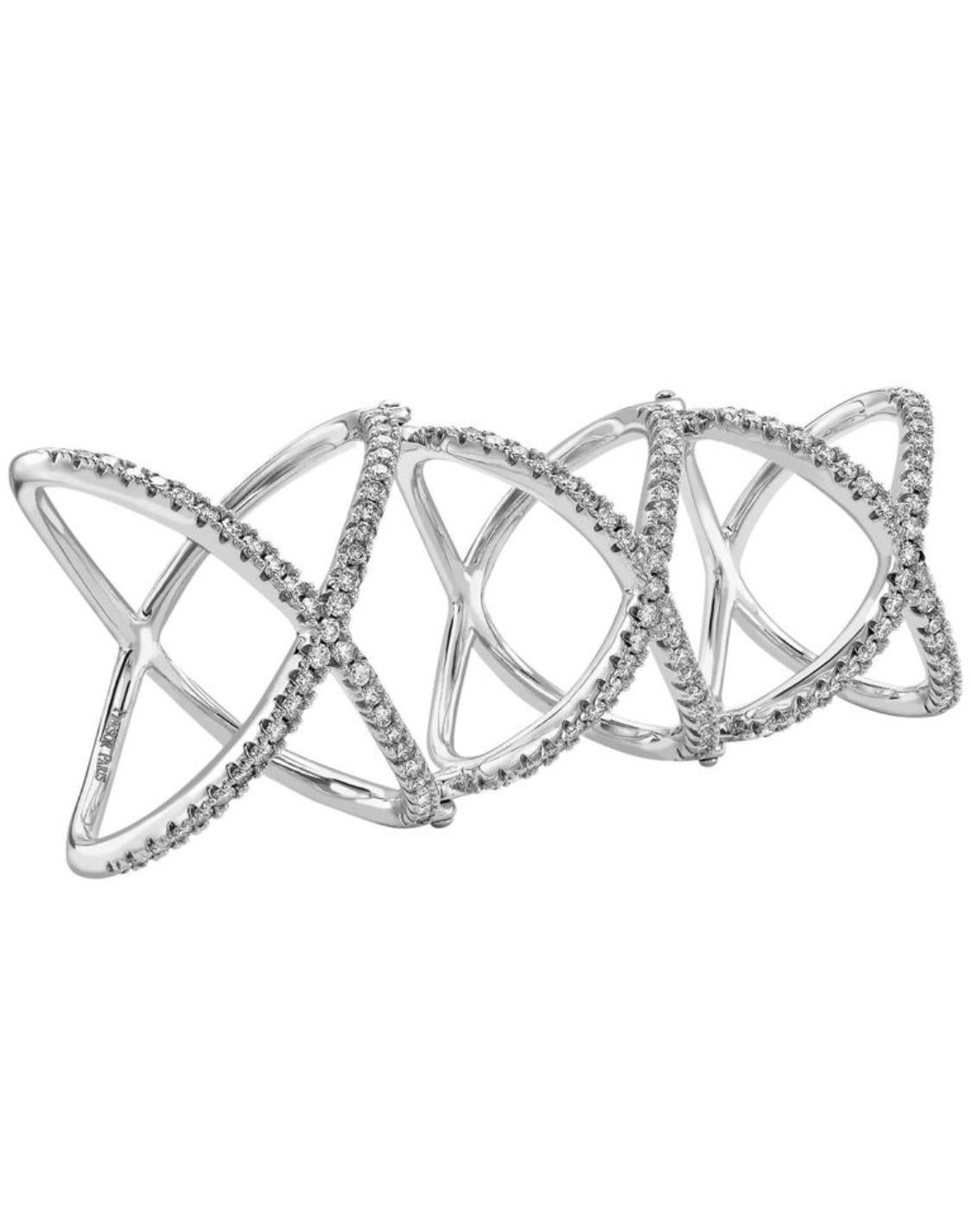 Round Cut Triple X Kiss Ring 1.00 Carat Round Brilliant Diamond Ring 18 Karat White Gold For Sale