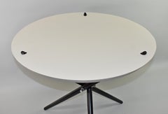 Table d'appoint à trois pieds de Hans Bellmann pour Knoll