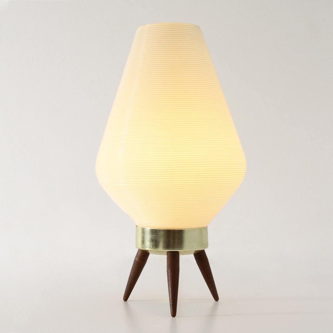 Mid-Century Modern Tripod Beehive Table Lamp with Plastic Shade, 1960s For Sale