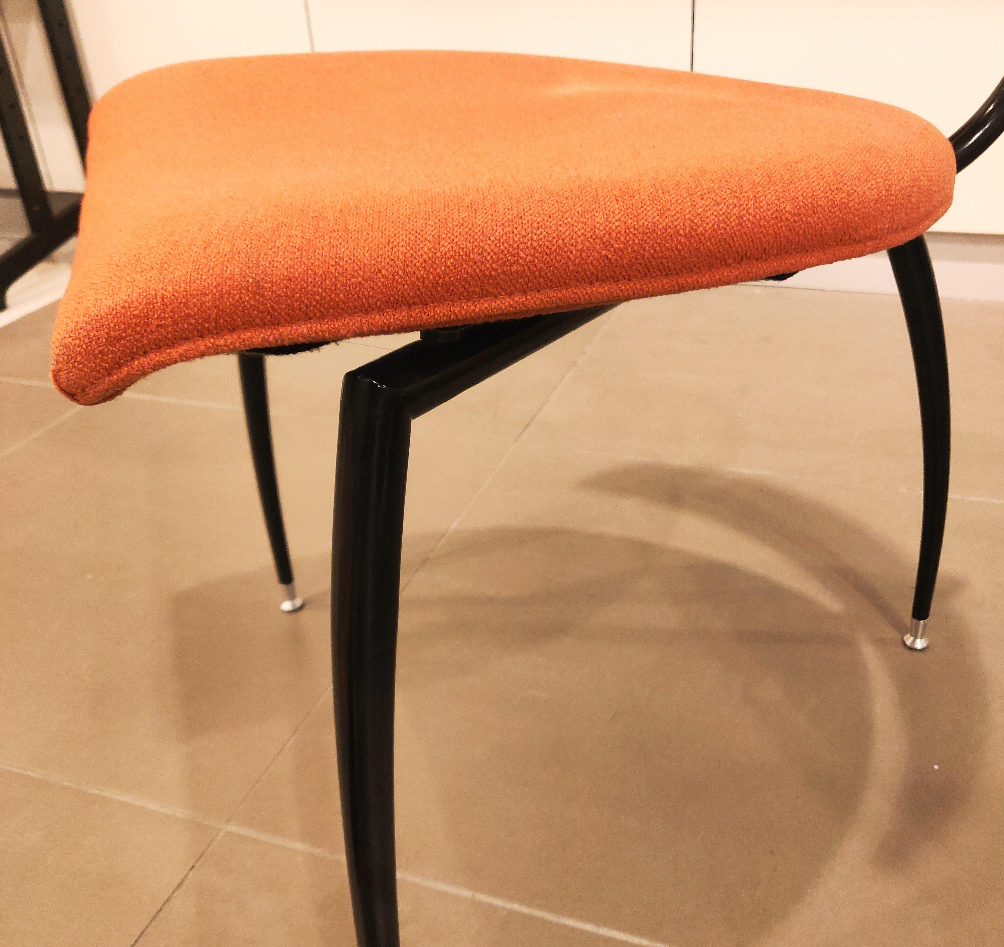 Dreibein-Stuhl von Lande, niederländisches Design, 1980er Jahre (Metall) im Angebot