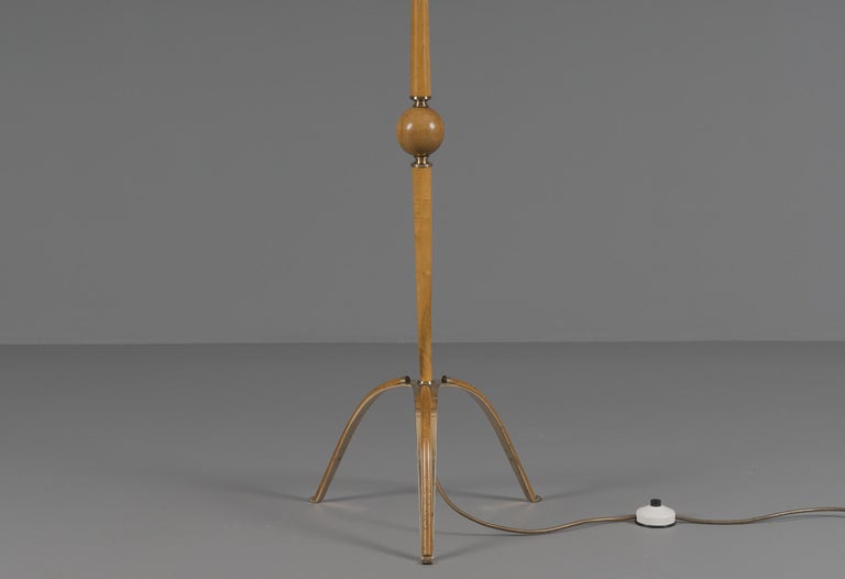 Tripod Cherry Wood Floor Lamp, 1950s For Sale at 1stDibs