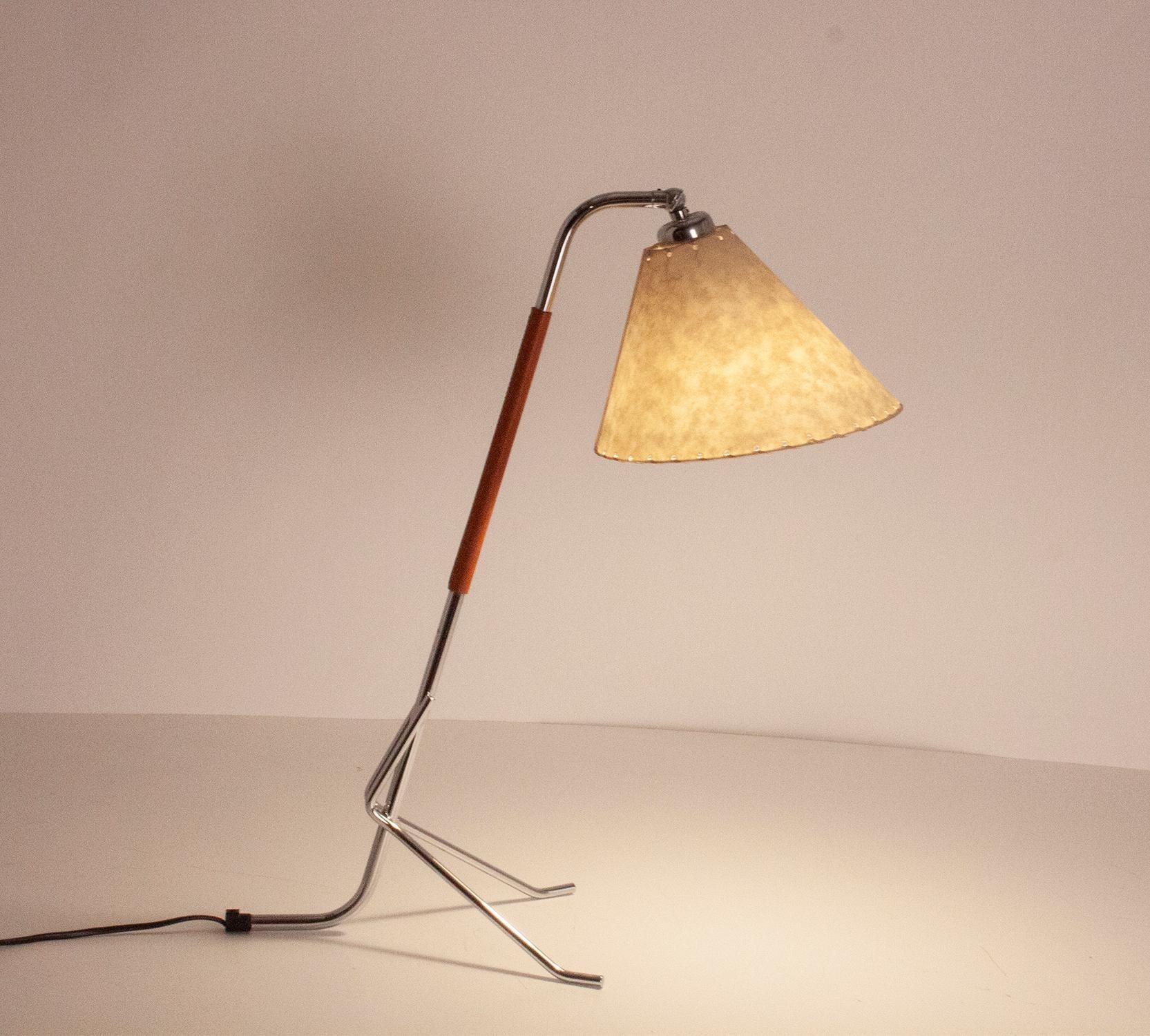 Metal Tripod Desk Lamp, designed by Pete Sans, Spain 1990's