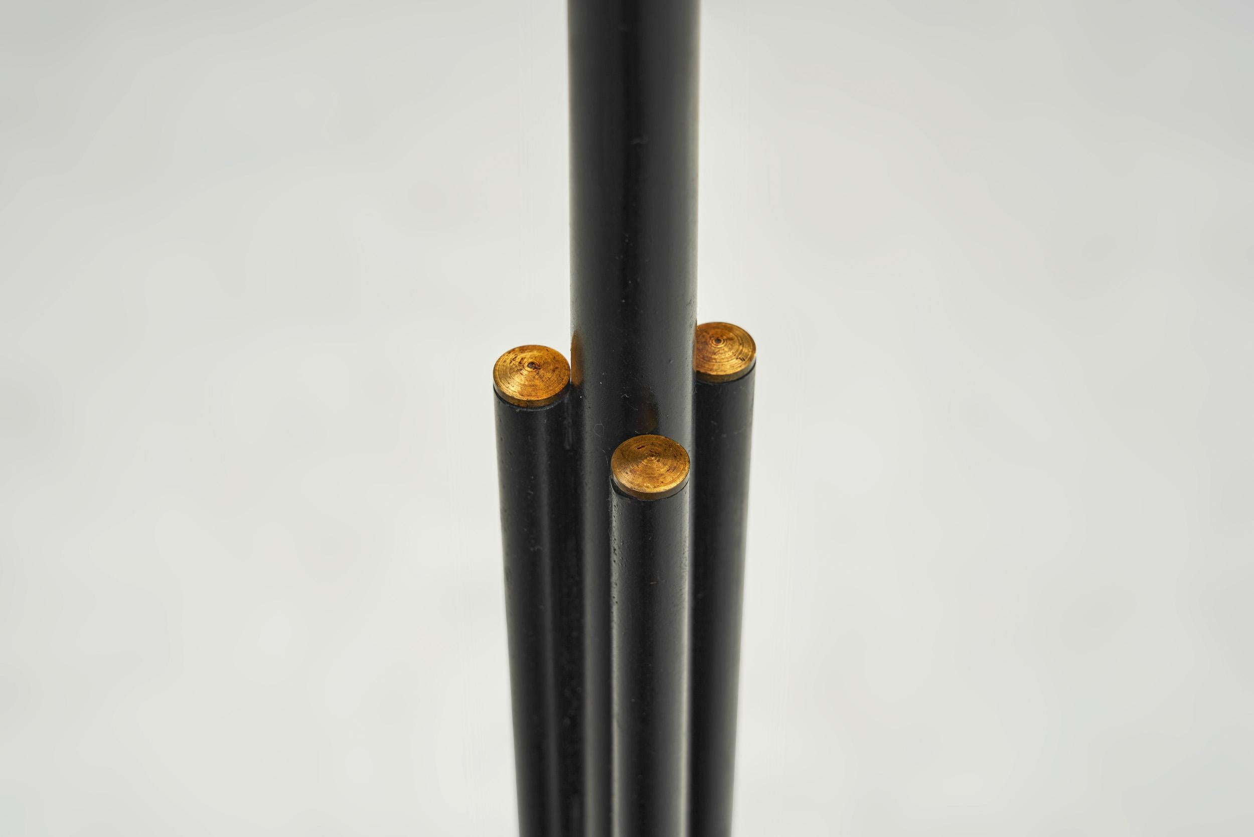 Lámpara de pie trípode de Svend Aage Holm Sørensen (Attr.), Dinamarca hacia 1960 en venta 7