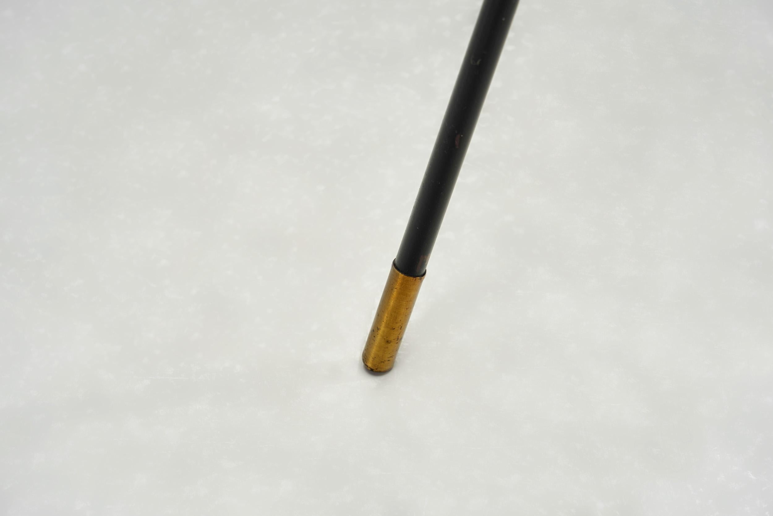 Lámpara de pie trípode de Svend Aage Holm Sørensen (Attr.), Dinamarca hacia 1960 en venta 12