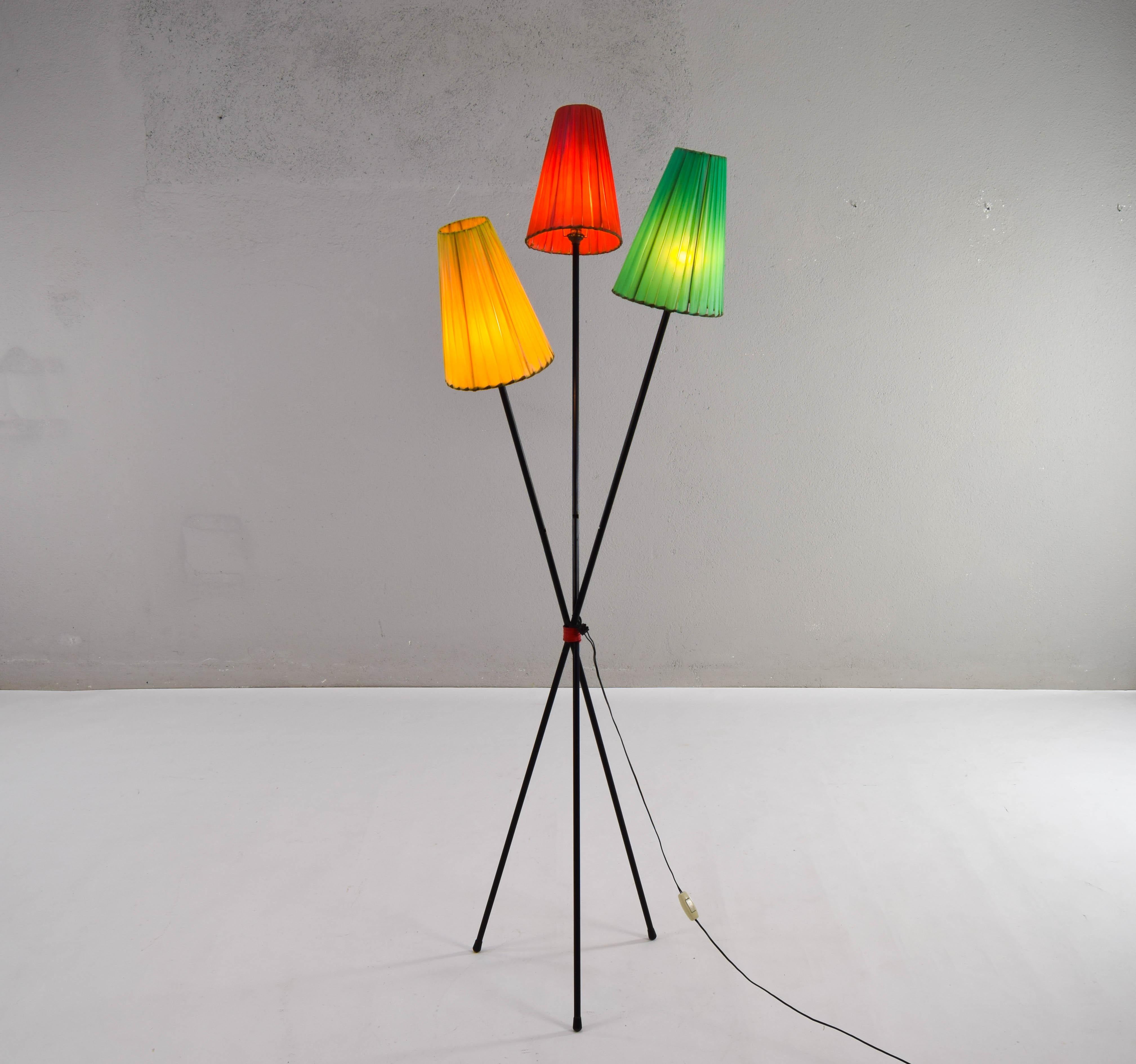 Tripod Floor lamp with Colored Shades attributed to Mathieu Matégot France 50s For Sale 3