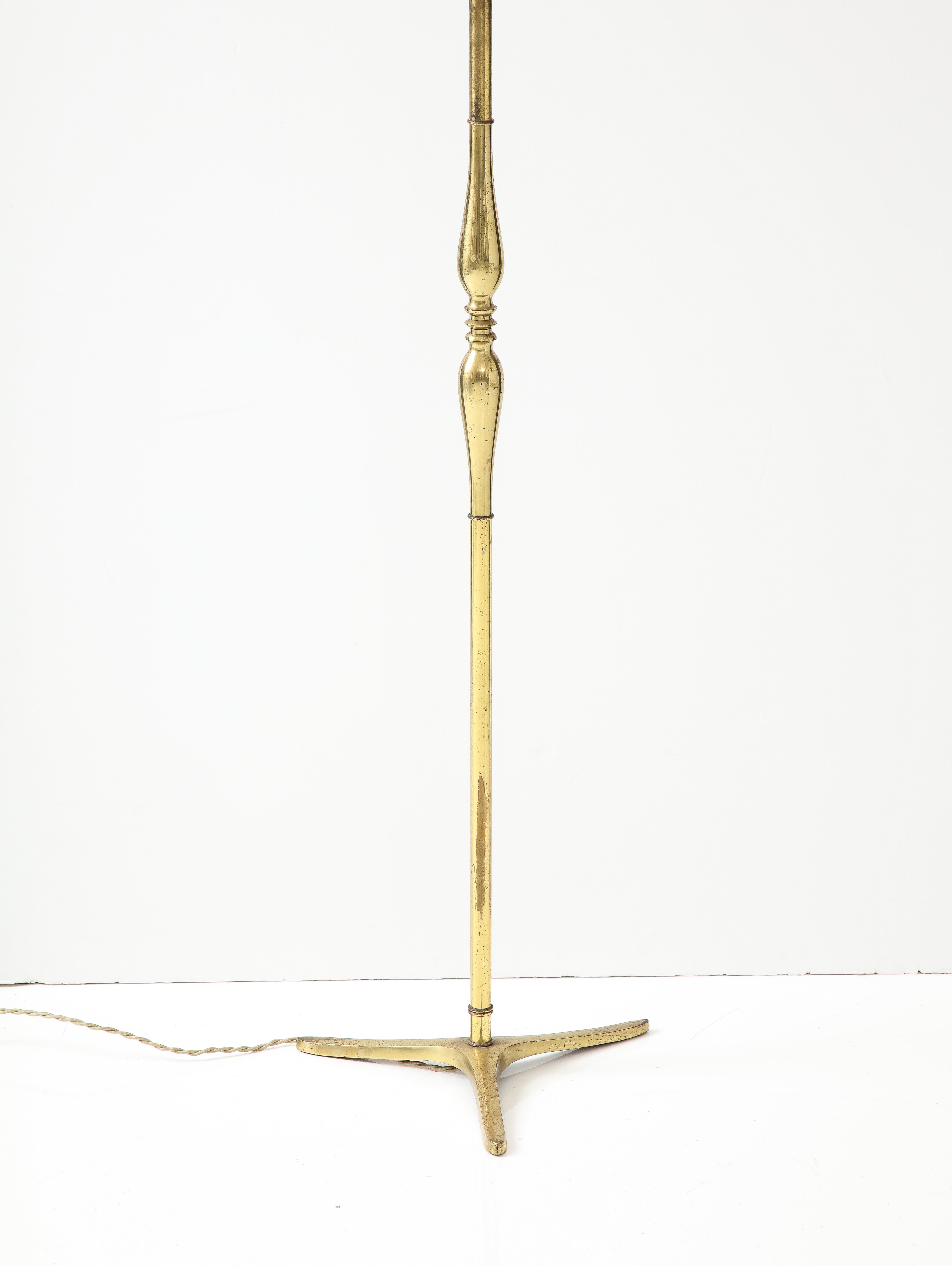Lampadaire tripode en bronze doré att. Riccardo Scarpa - Italie - Années 1950 en vente 4