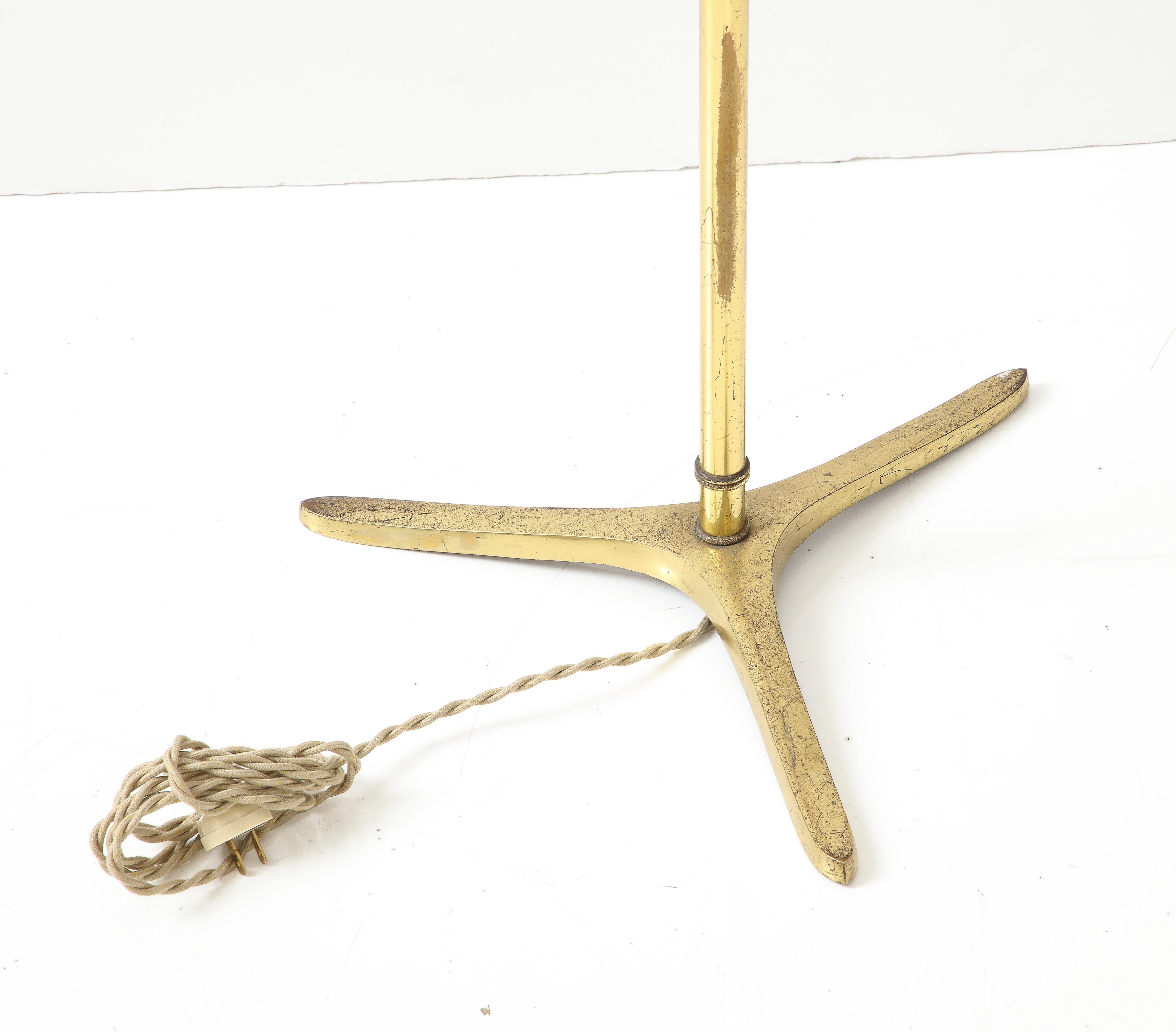 Lampadaire tripode en bronze doré att. Riccardo Scarpa - Italie - Années 1950 en vente 3