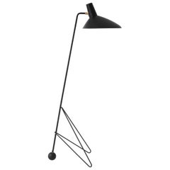 Tripod HM8 Floor Lamp, Matt Black by Hvidt & Mølgaard for &Tradition