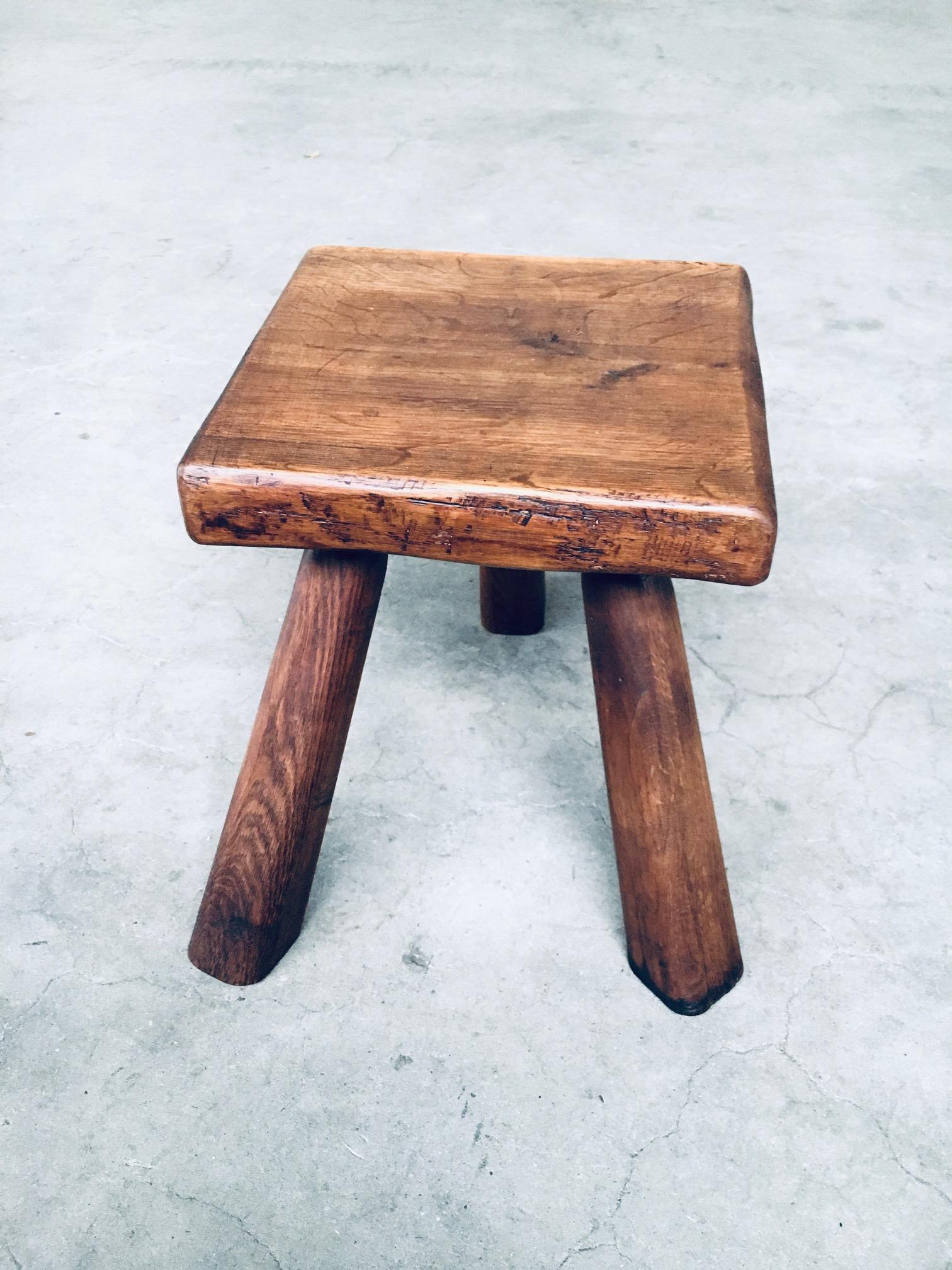 Mid-20th Century Tripod Oak Small Side Table / Stool, Belgium 1950's For Sale