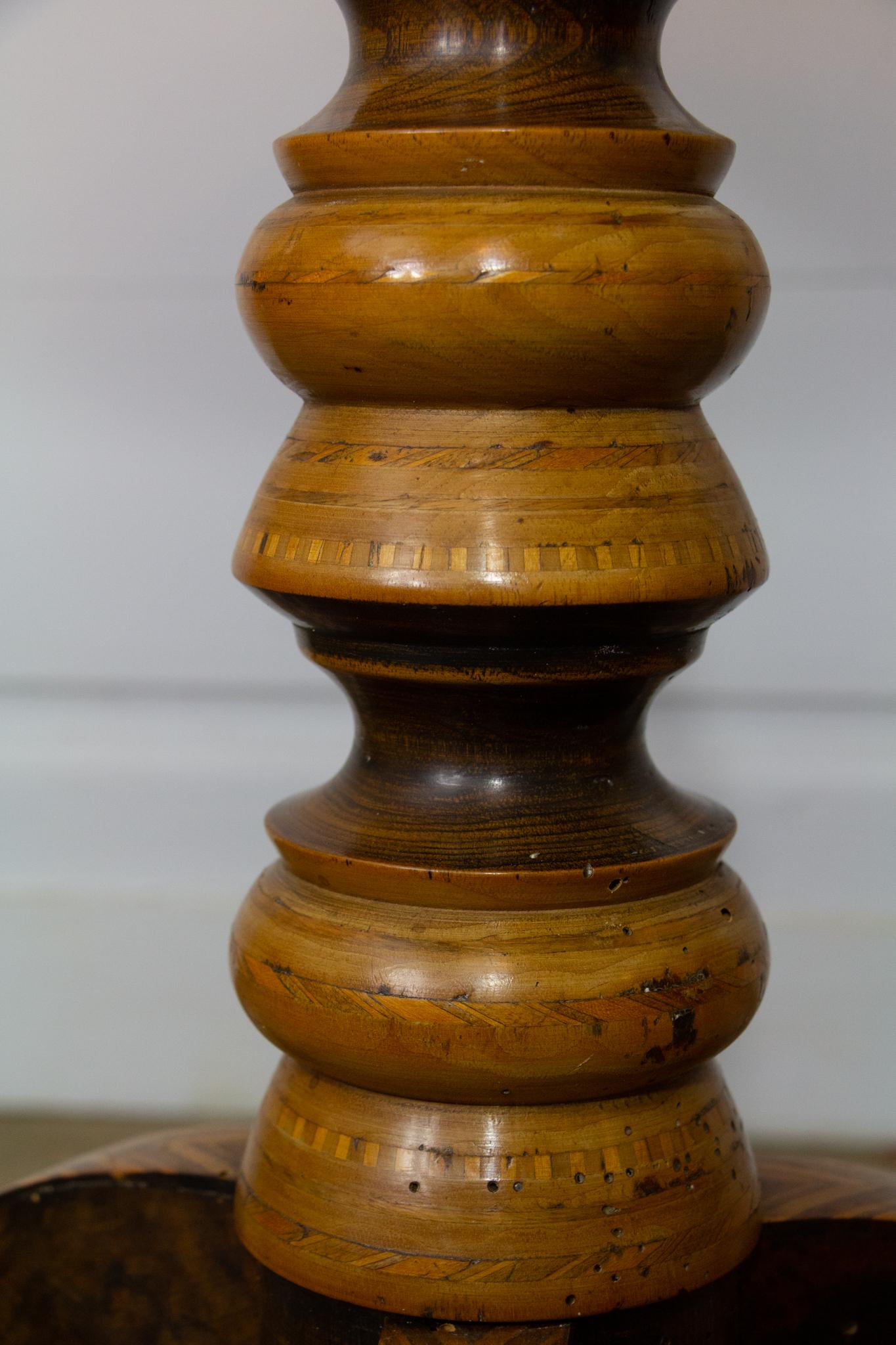 Mid-19th Century Tripod Pedestal Table in Marquetry and Mixed Wood, Italy, 19th Century For Sale