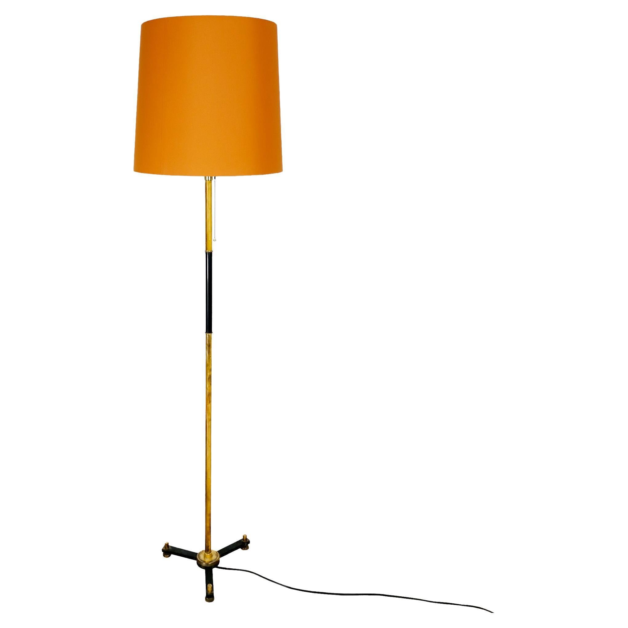 Tripod standing lamp - Spain 1950 For Sale