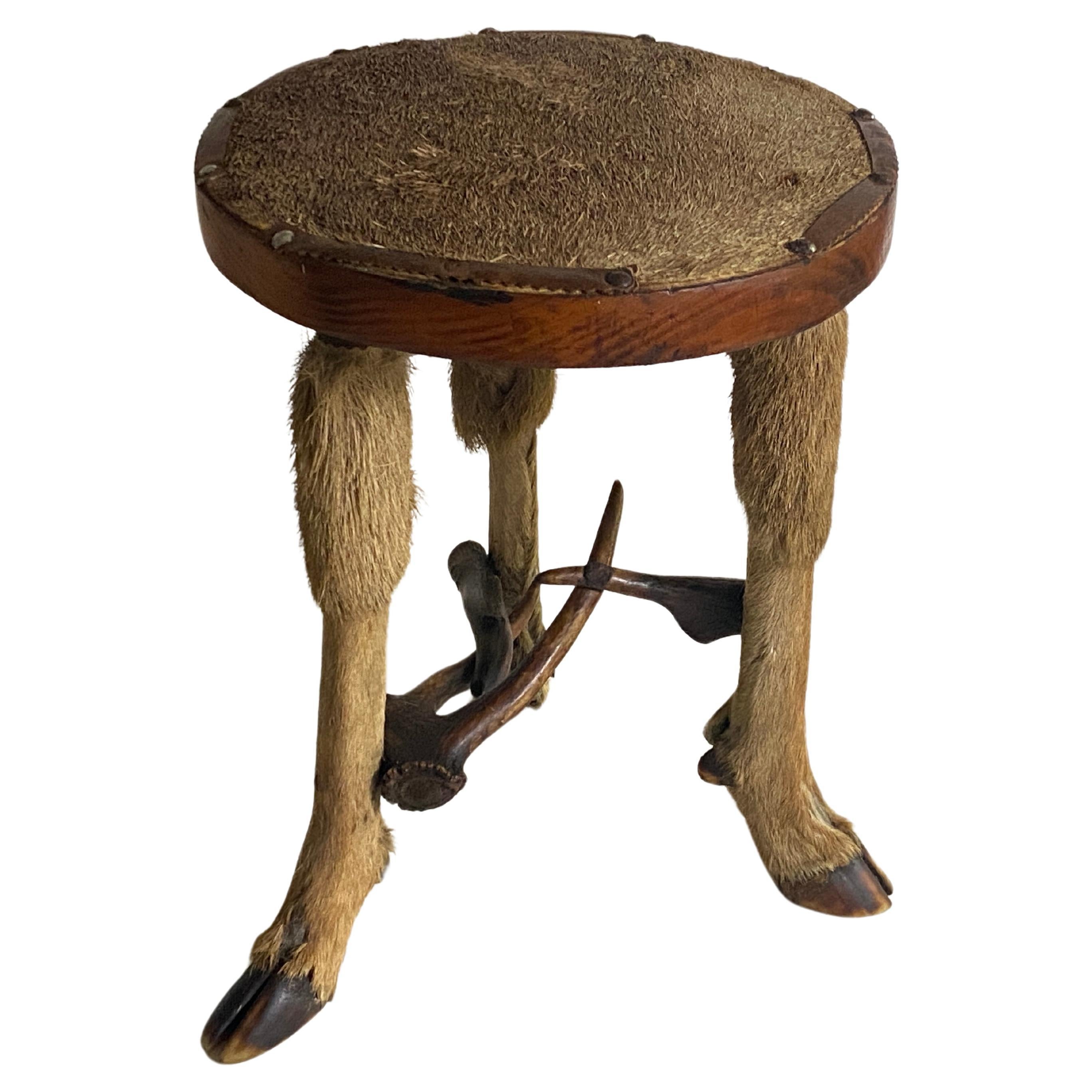 Tripod Stool Mountain Style Horn wood France 1970 For Sale
