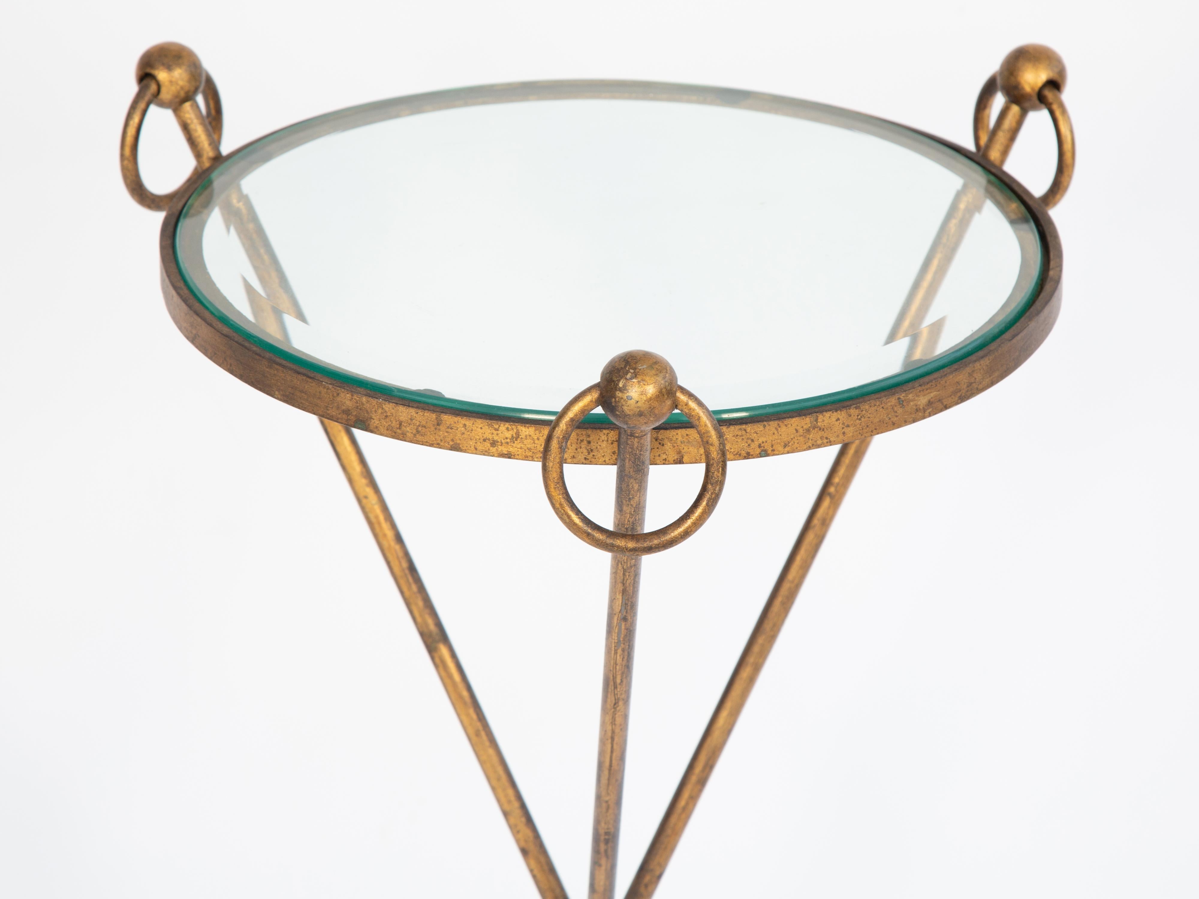 Doré Chandelier de table tripode en fer giclé dans le style de Jean-Michel Frank en vente