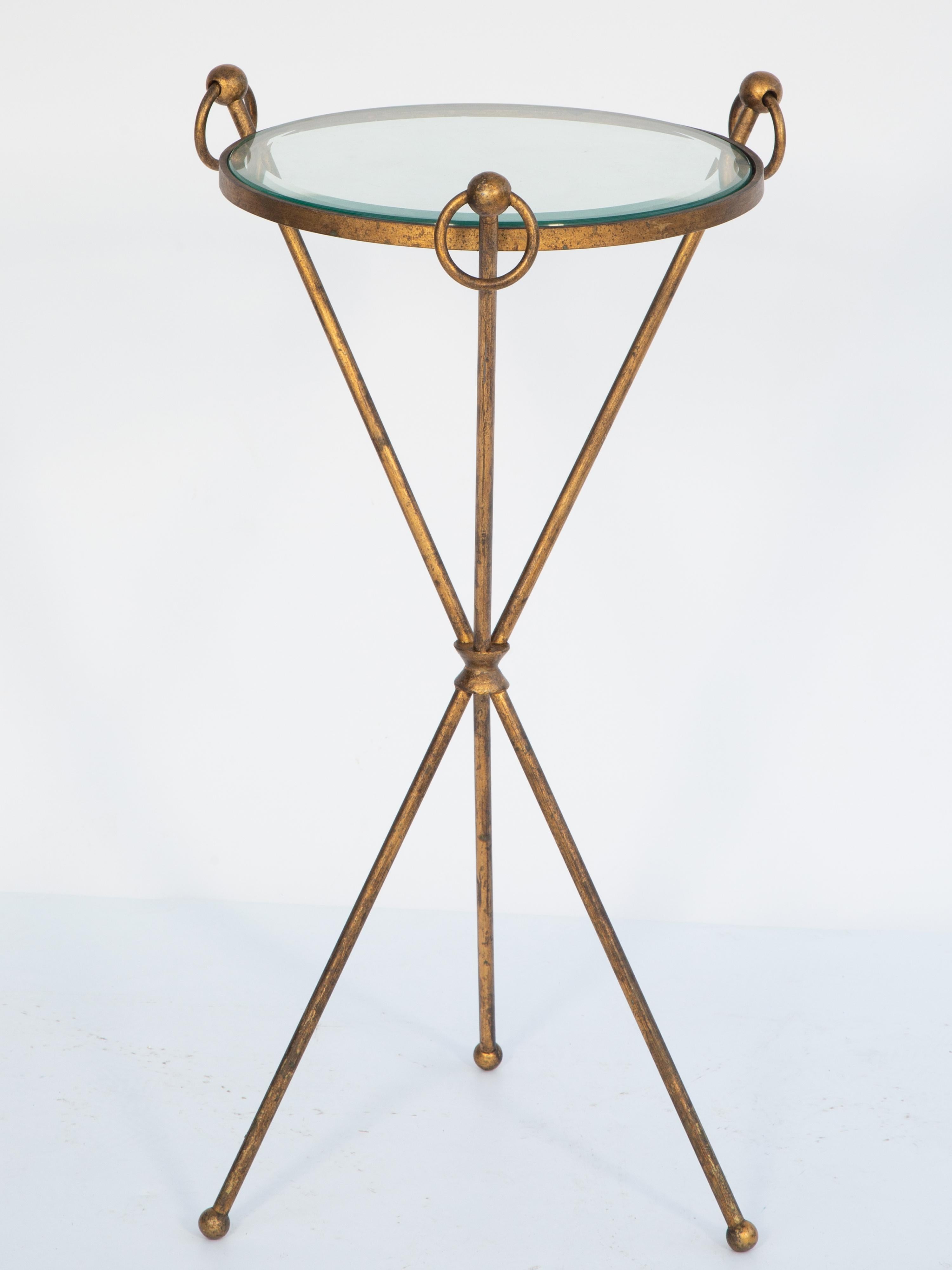 20ième siècle Chandelier de table tripode en fer giclé dans le style de Jean-Michel Frank en vente