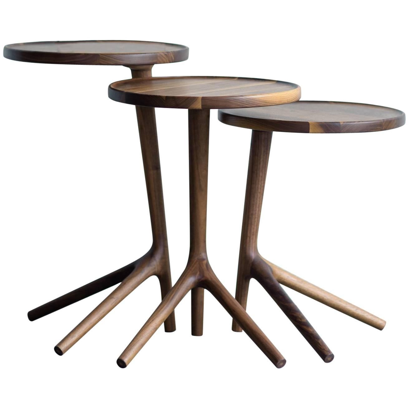 Table d'appoint tripode en noyer Table artisanale - Fernweh Woodworking en vente